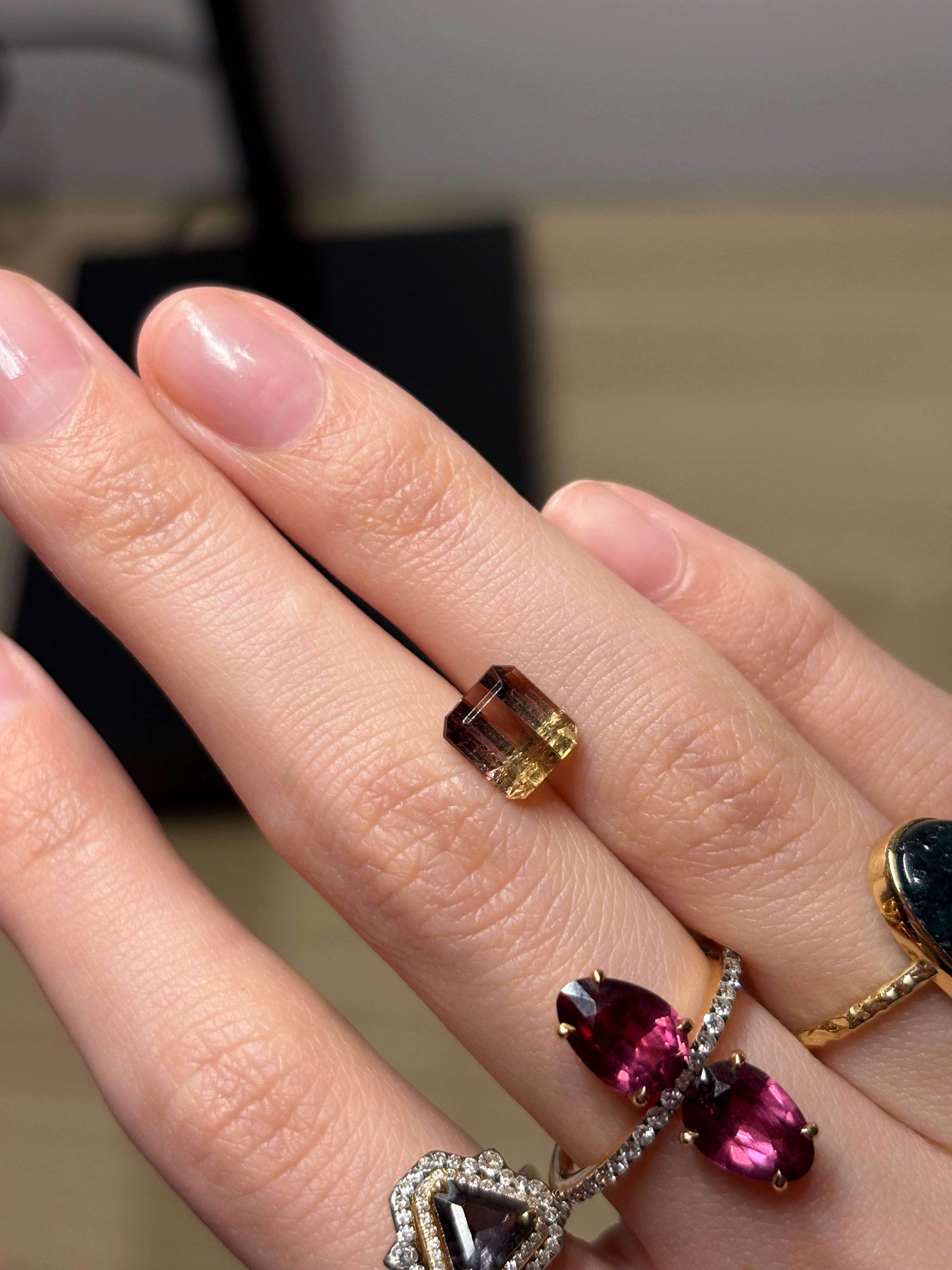 Luxury Promise 2.00ct Bicolor Tourmaline DXBCS0242