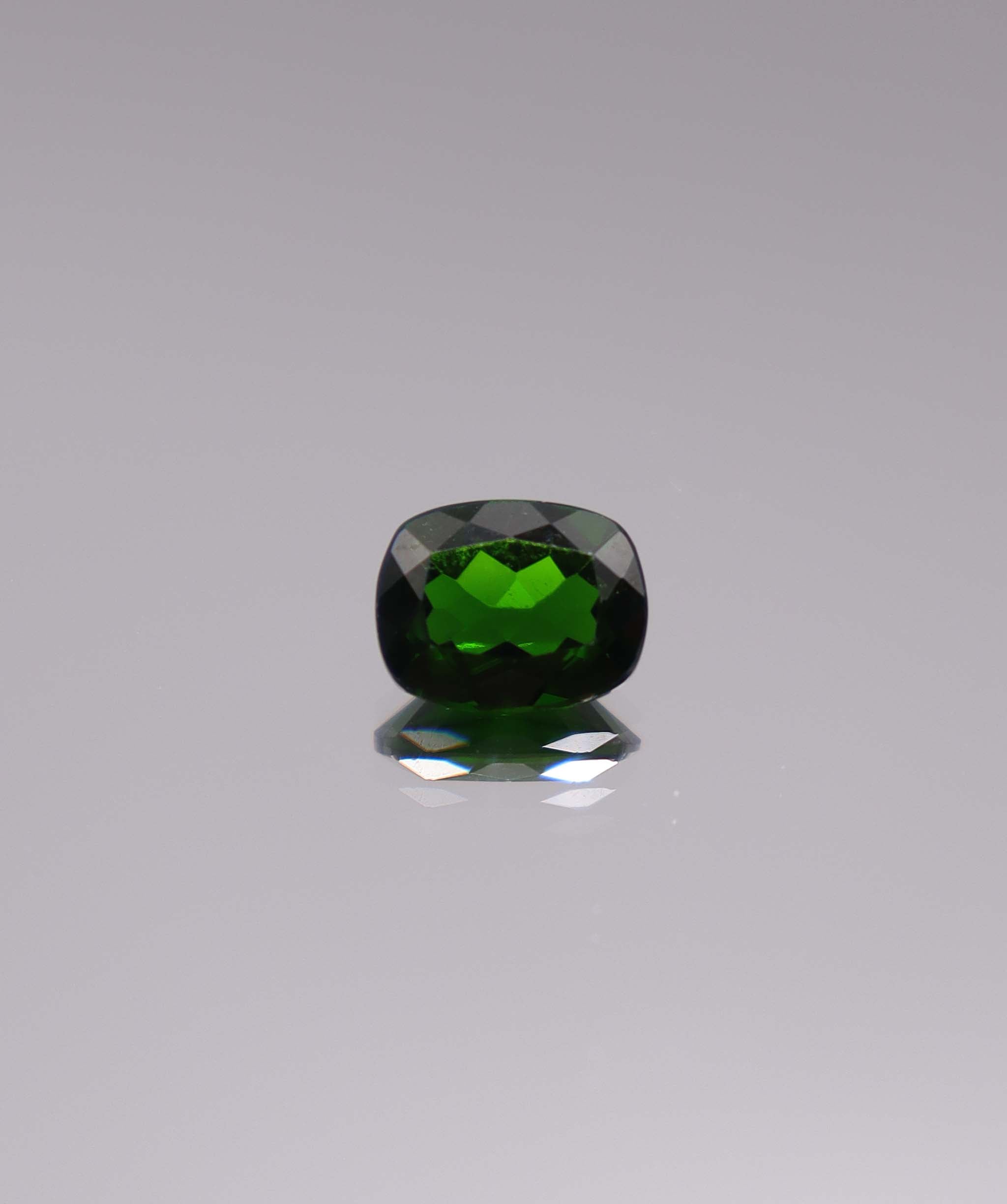 Luxury Promise 2.02ct Chrome Diopside Cushion DXBCS3226