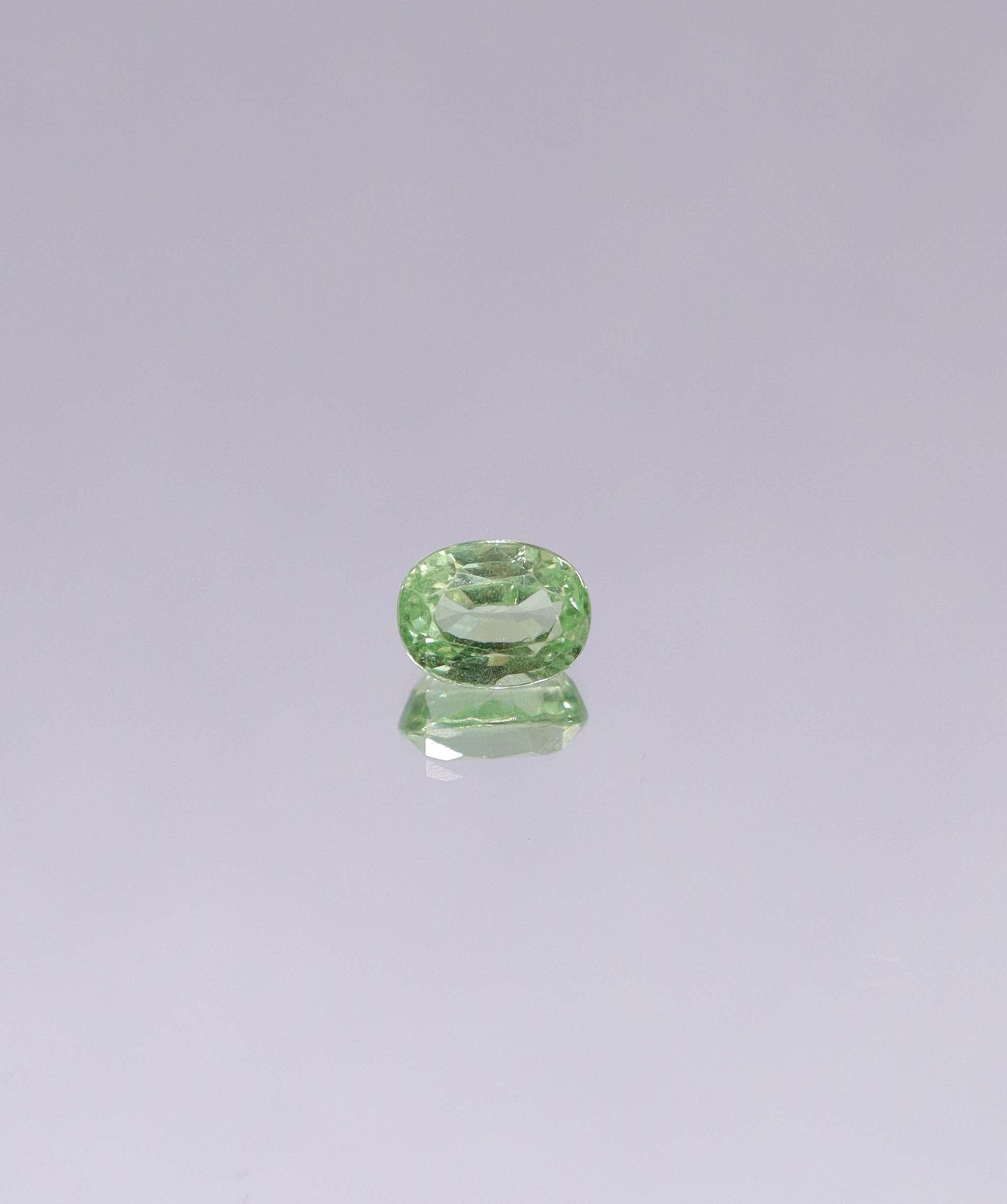 Luxury Promise 2.08ct Uvarovite Garnet Oval DXBCS2188