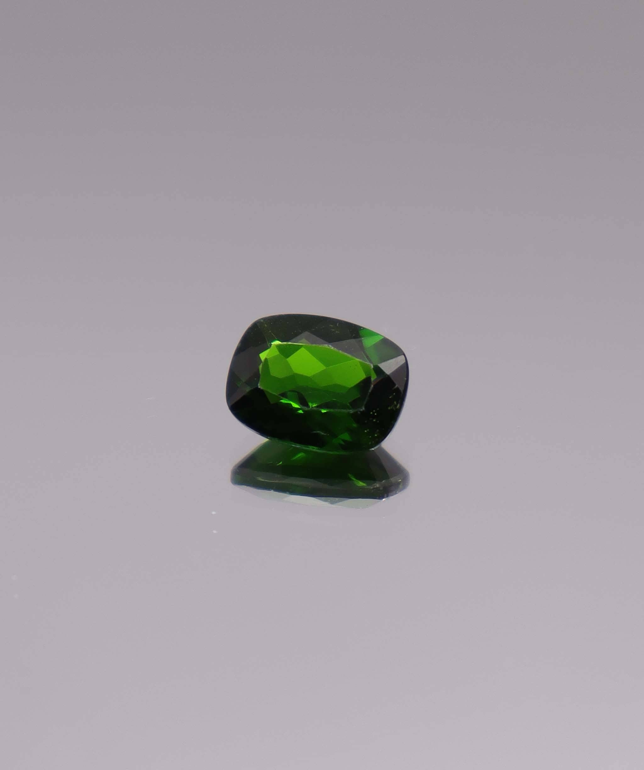Luxury Promise 2.09ct Chrome Diopside Cushion DXBCS3230