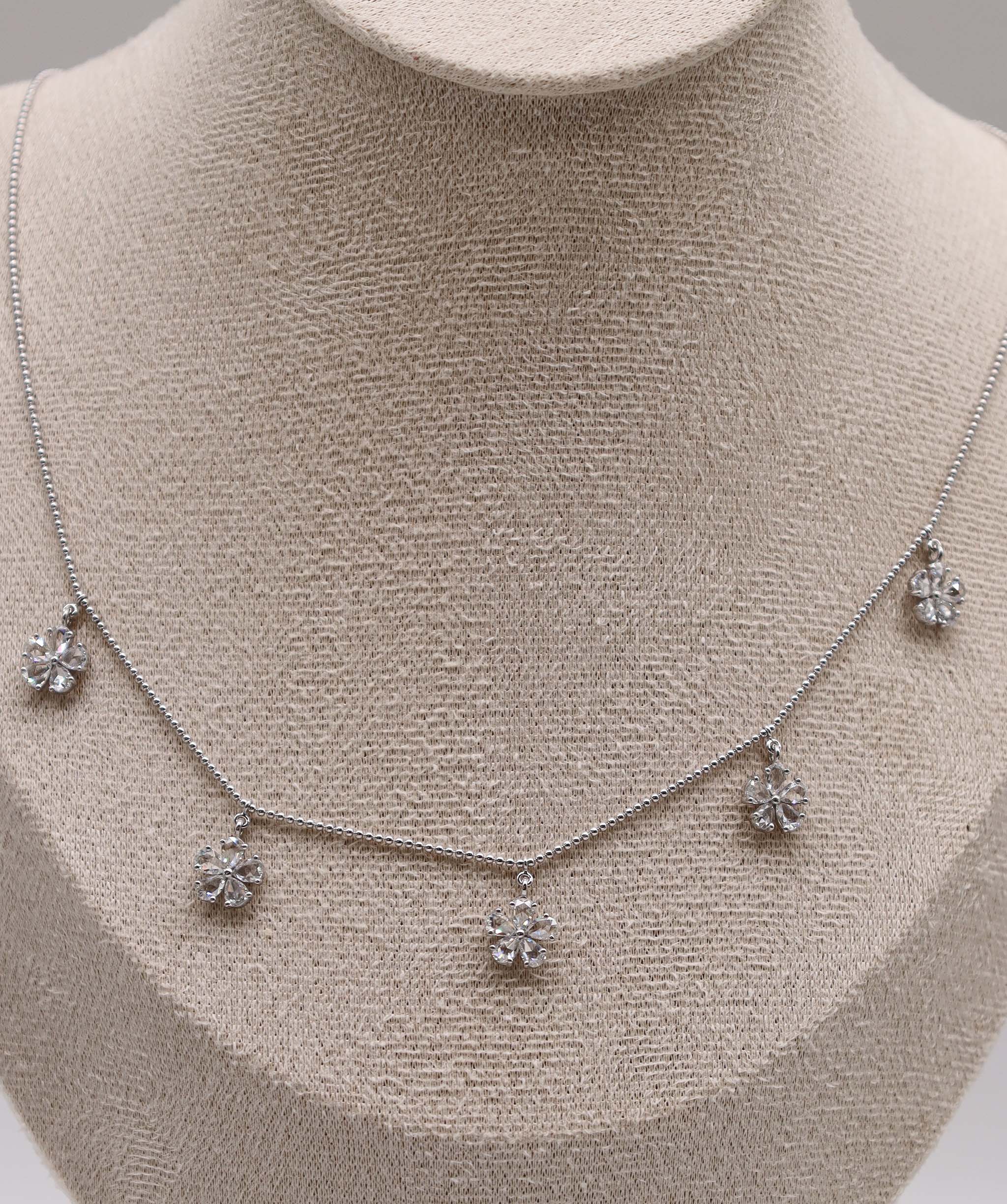 Luxury Promise 2.13ct Rose Cut Diamond 5 Flowers Necklace White Gold C12149