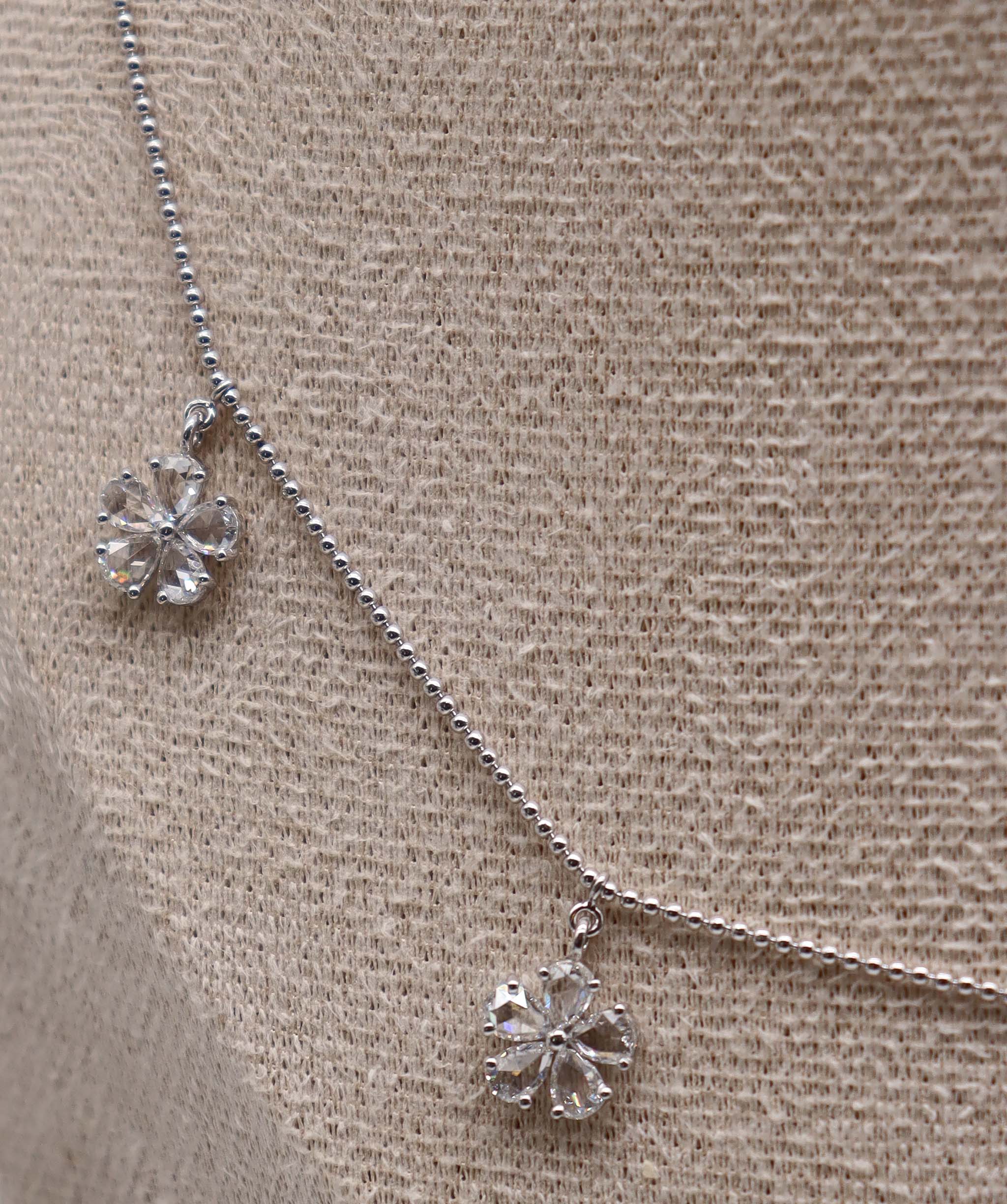 Luxury Promise 2.13ct Rose Cut Diamond 5 Flowers Necklace White Gold C12149