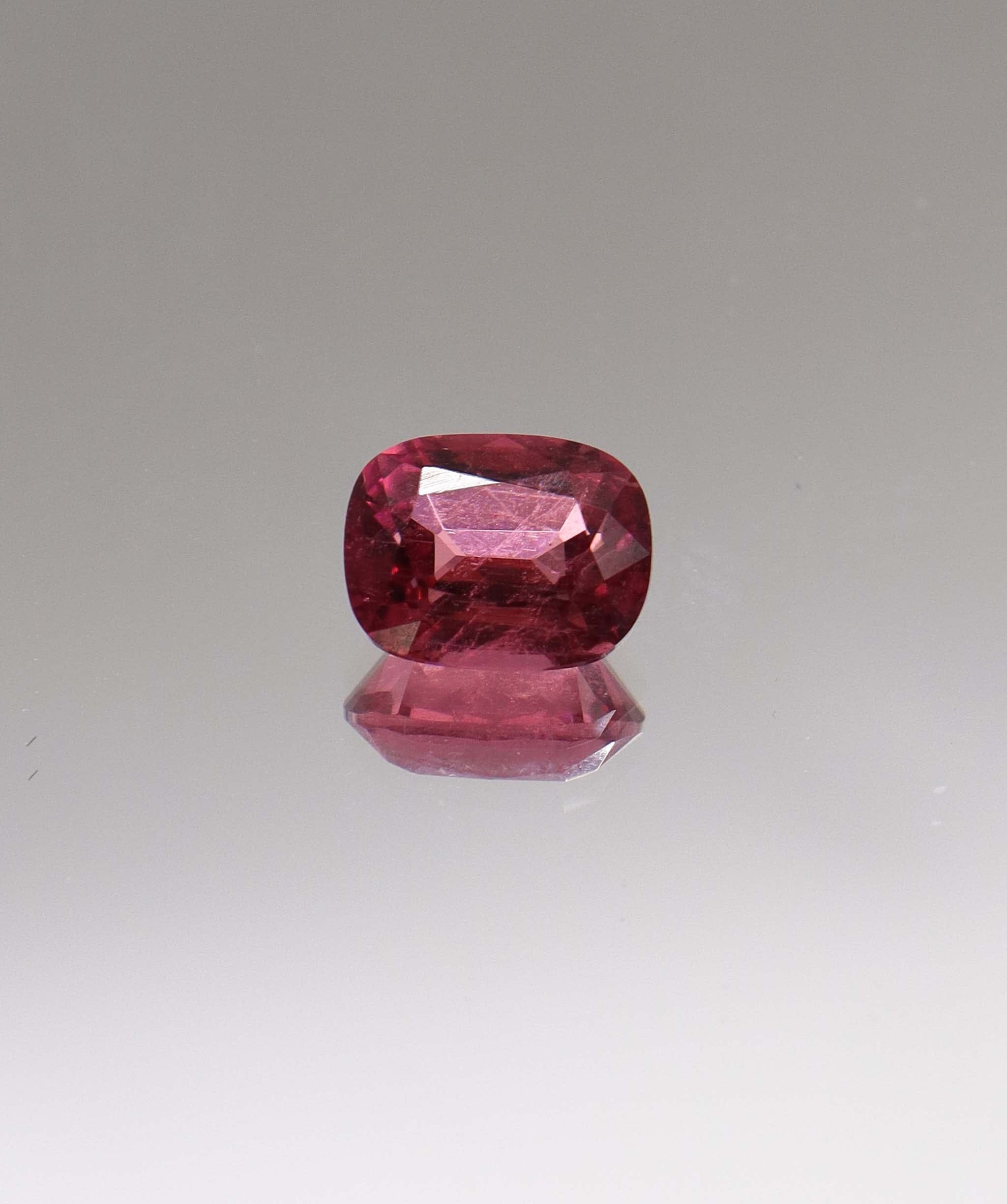 Luxury Promise 2.15ct Rubellite Cushion (Afghan) DXBCS1004