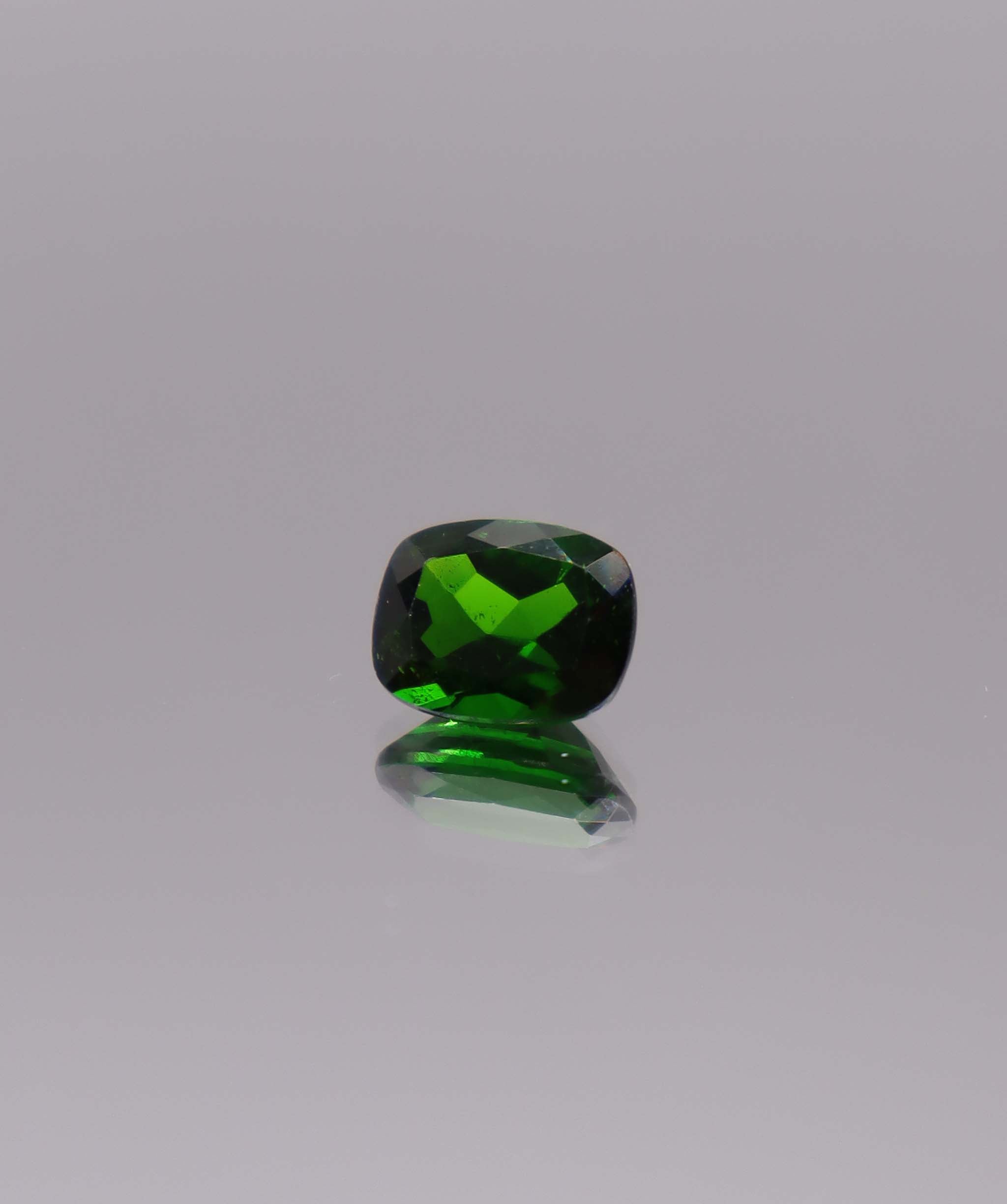 Luxury Promise 2.20ct Chrome Diopside Cushion DXBCS3228