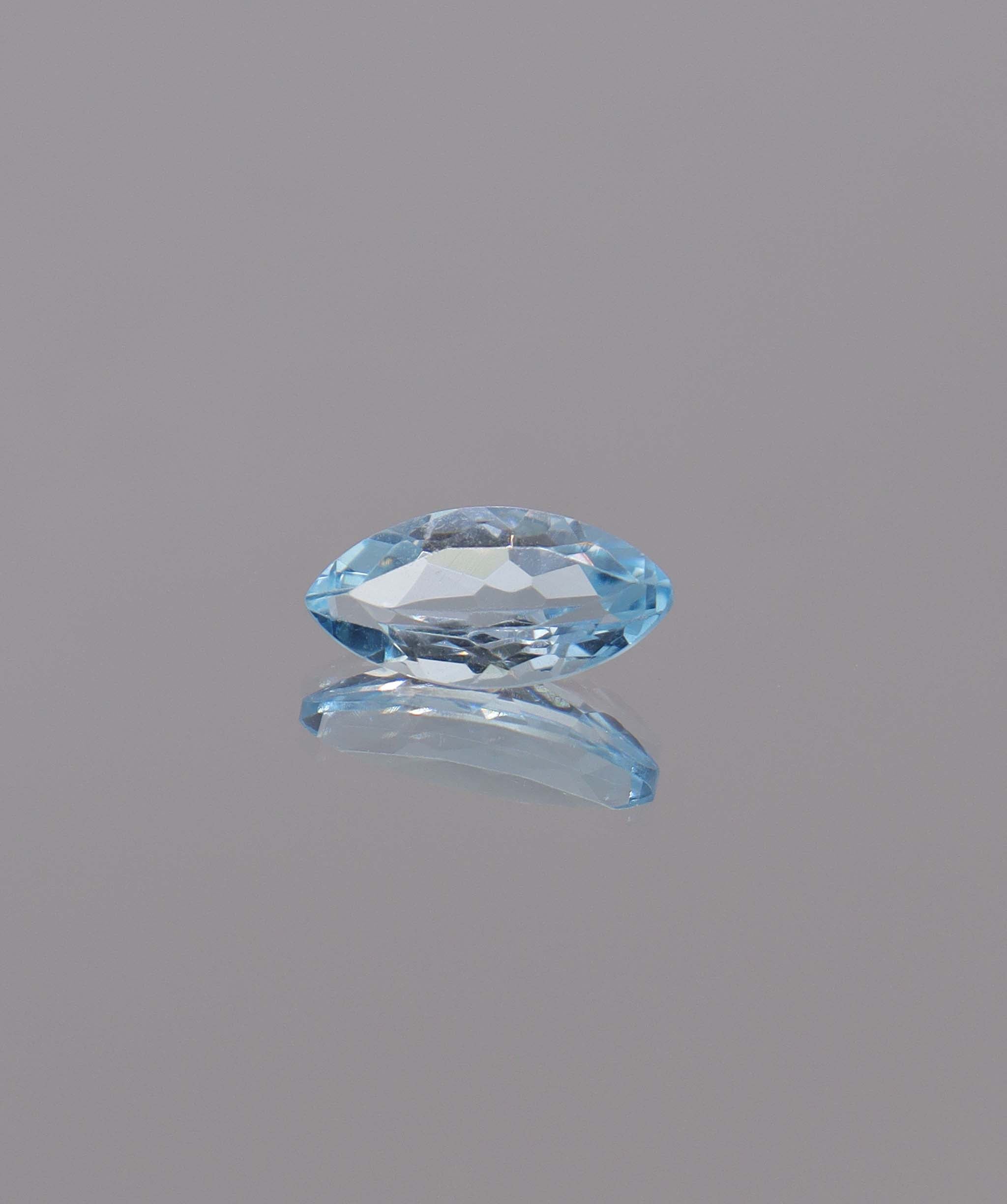 Luxury Promise 2.27ct Sky Topaz 43 DXBS5210