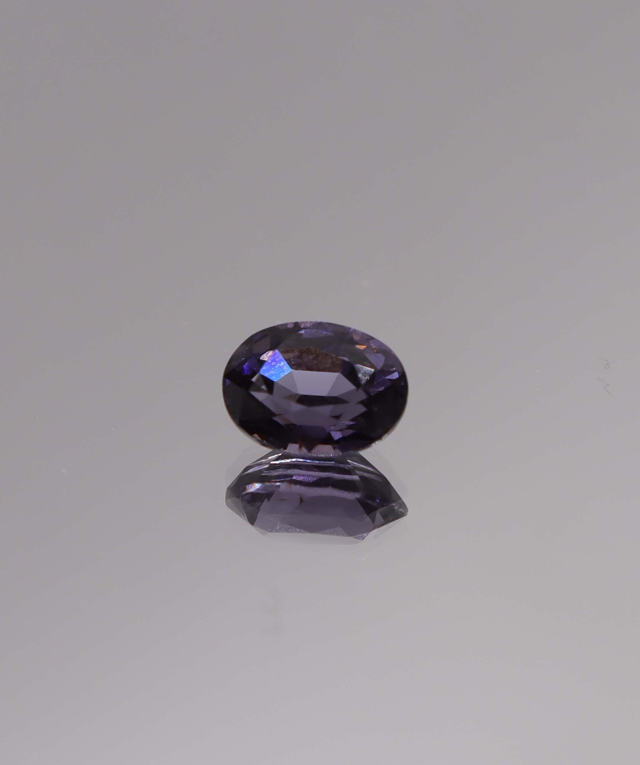 Luxury Promise 2.28ct Ultraviolet Spinel Oval DXBCS1543