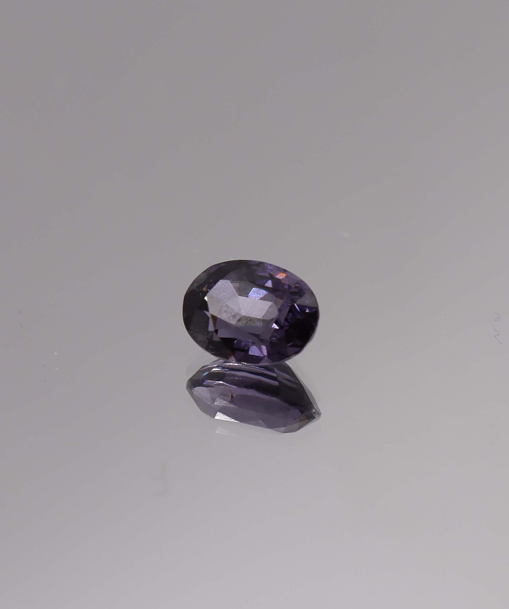 Luxury Promise 2.28ct Ultraviolet Spinel Oval DXBCS1543