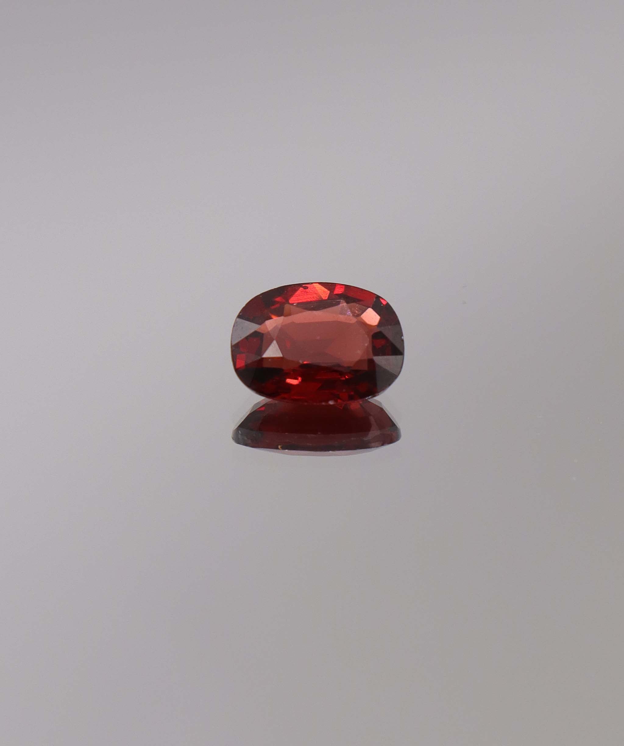 Luxury Promise 2.35ct Garnet Oval DXBCS1237
