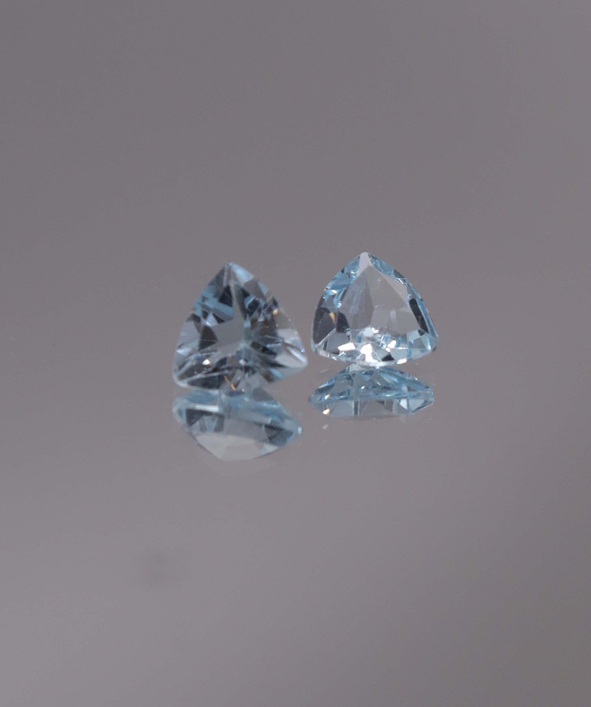 Luxury Promise 2.38ct Sky Blue Topaz Trillion pair DXBCS1204