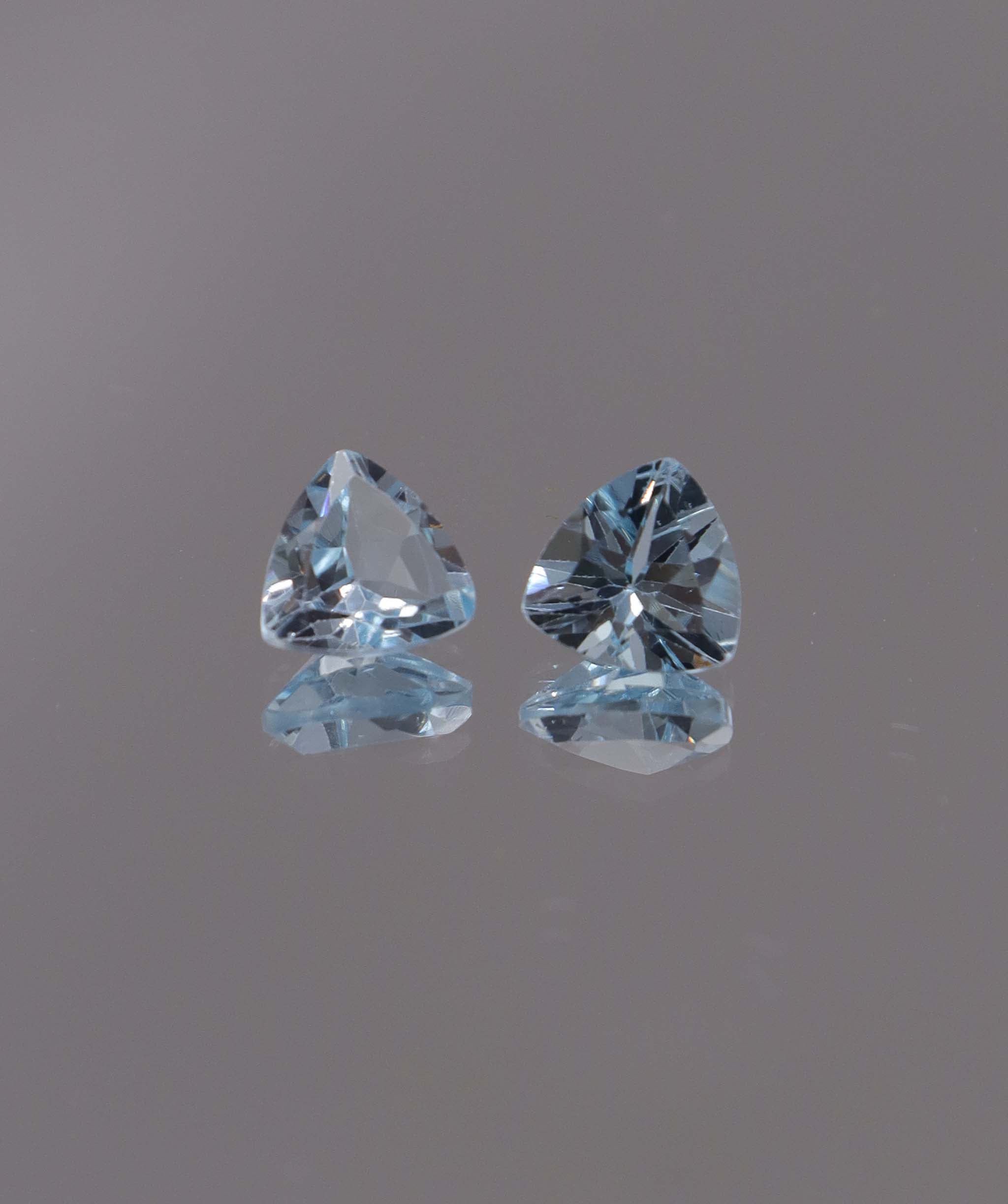 Luxury Promise 2.50ct Sky Blue Topaz Trillion pair DXBCS1219