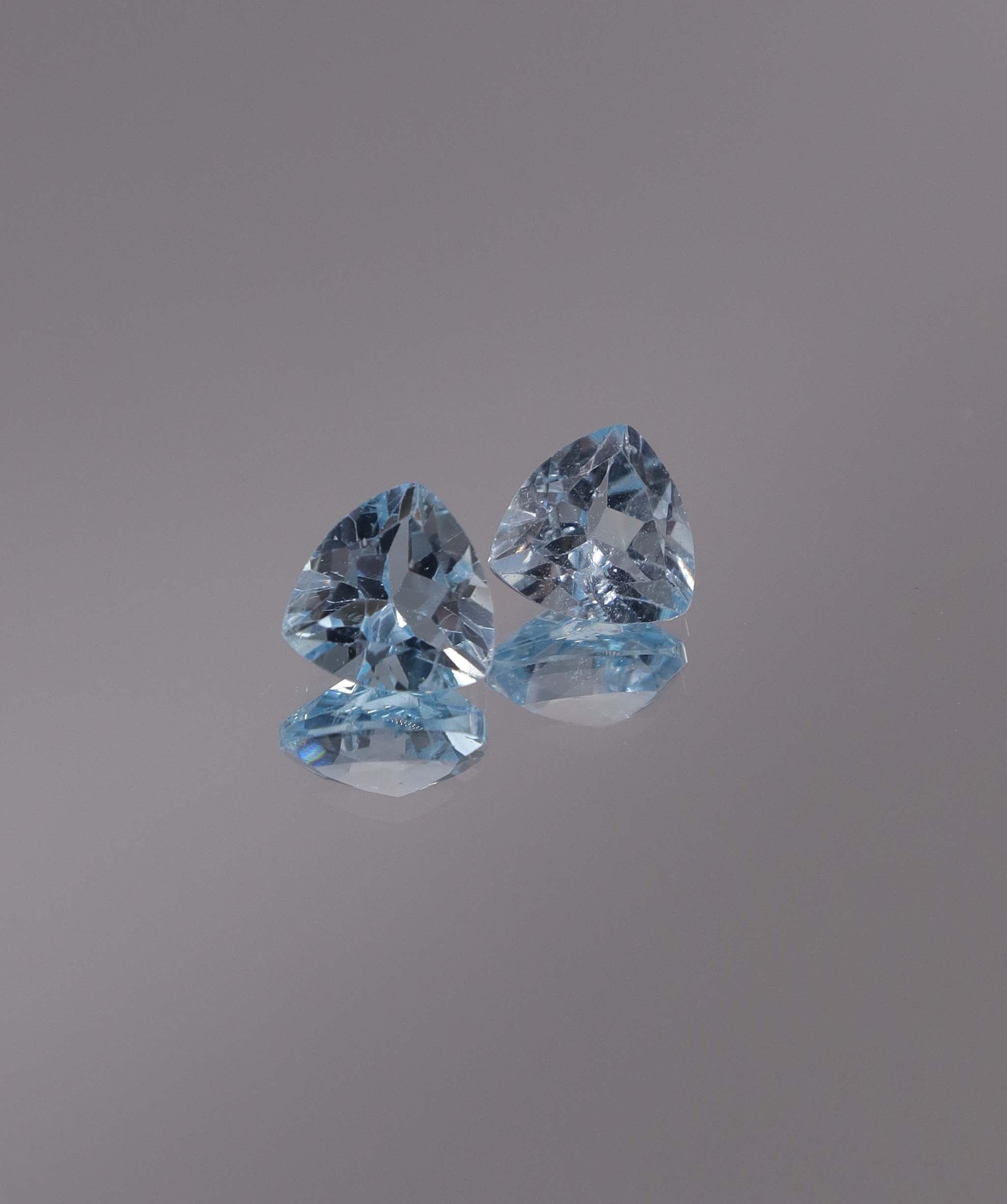 Luxury Promise 2.54ct Sky Blue Topaz Trillion pair DXBCS1201