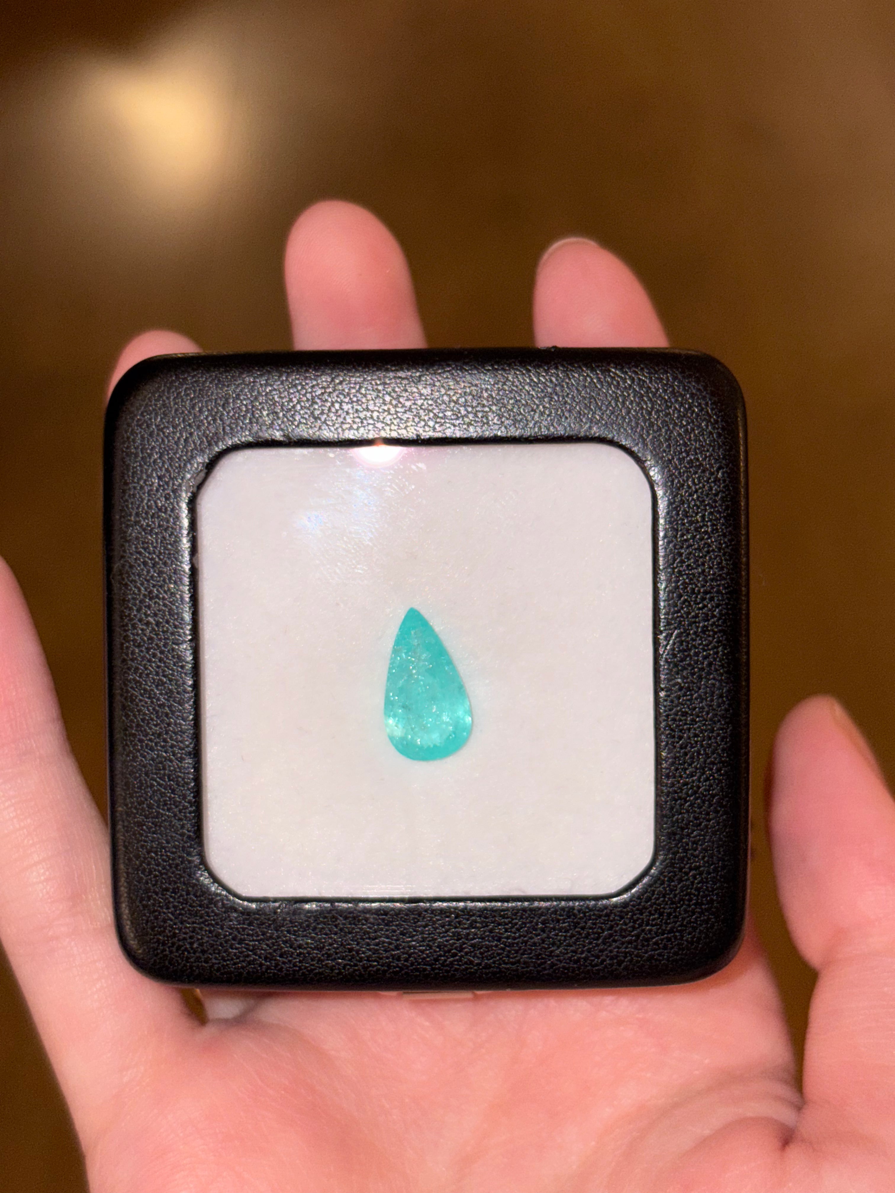 Luxury Promise 2.58ct Neon Paraiba Pear DXBCD0389
