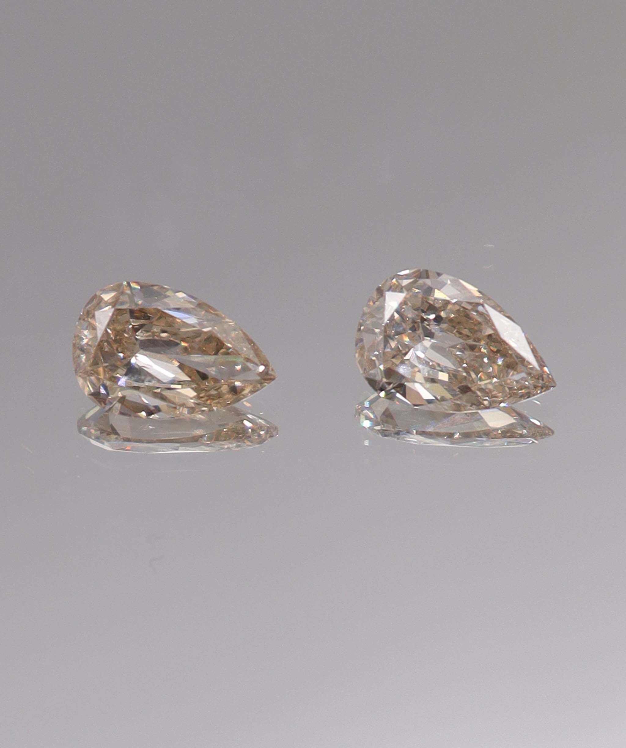 Luxury Promise 2.61CT ROSEFLAME PINK PEARSHAPE PAIR OF DIAMONDS DXBN0472