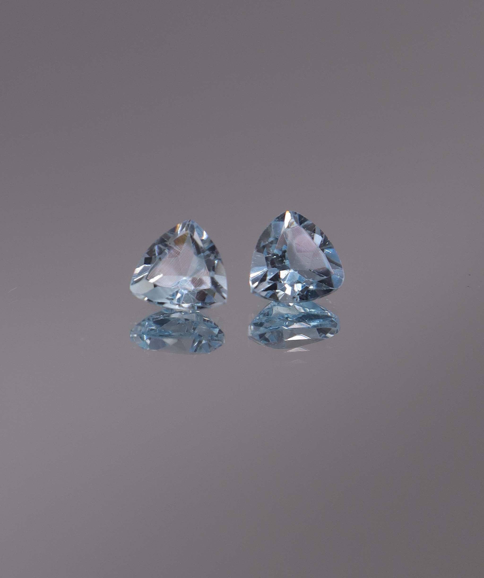 Luxury Promise 2.62ct Sky Blue Topaz Trillion pair DXBCS1210