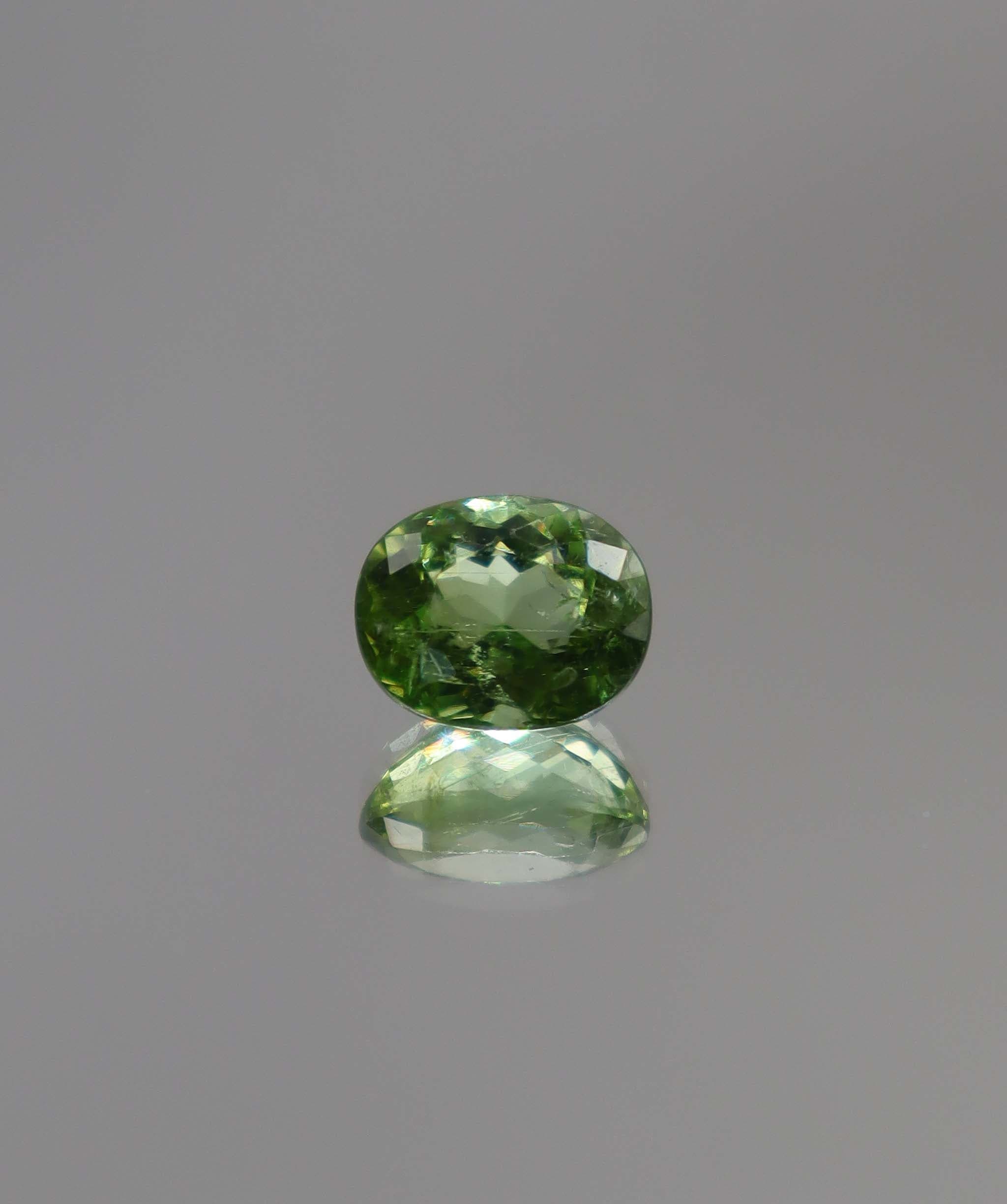 Luxury Promise 2.68ct Neon Green Paraiba DXBCS2823