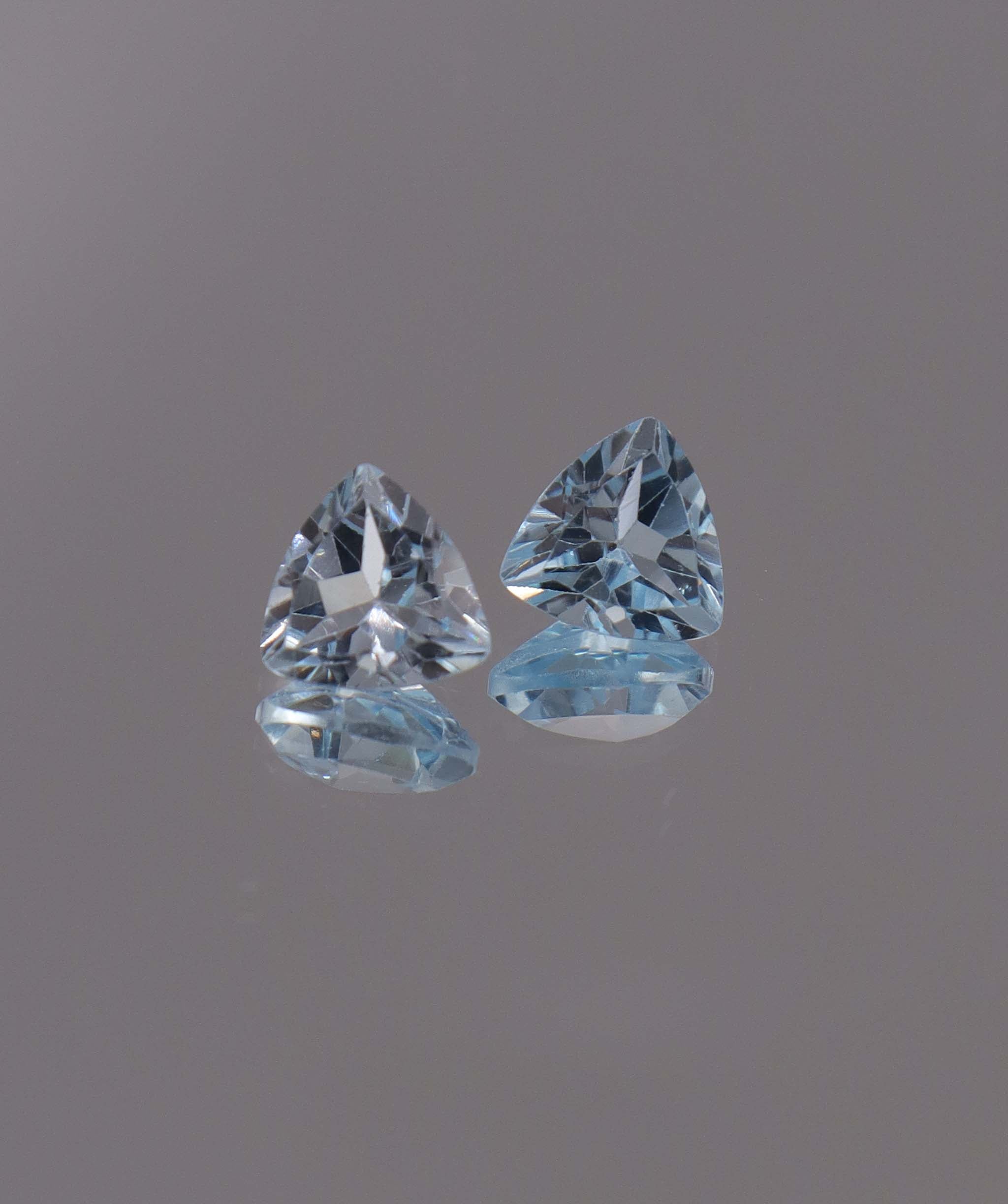 Luxury Promise 2.76ct Sky Blue Topaz Trillion pair DXBCS1213