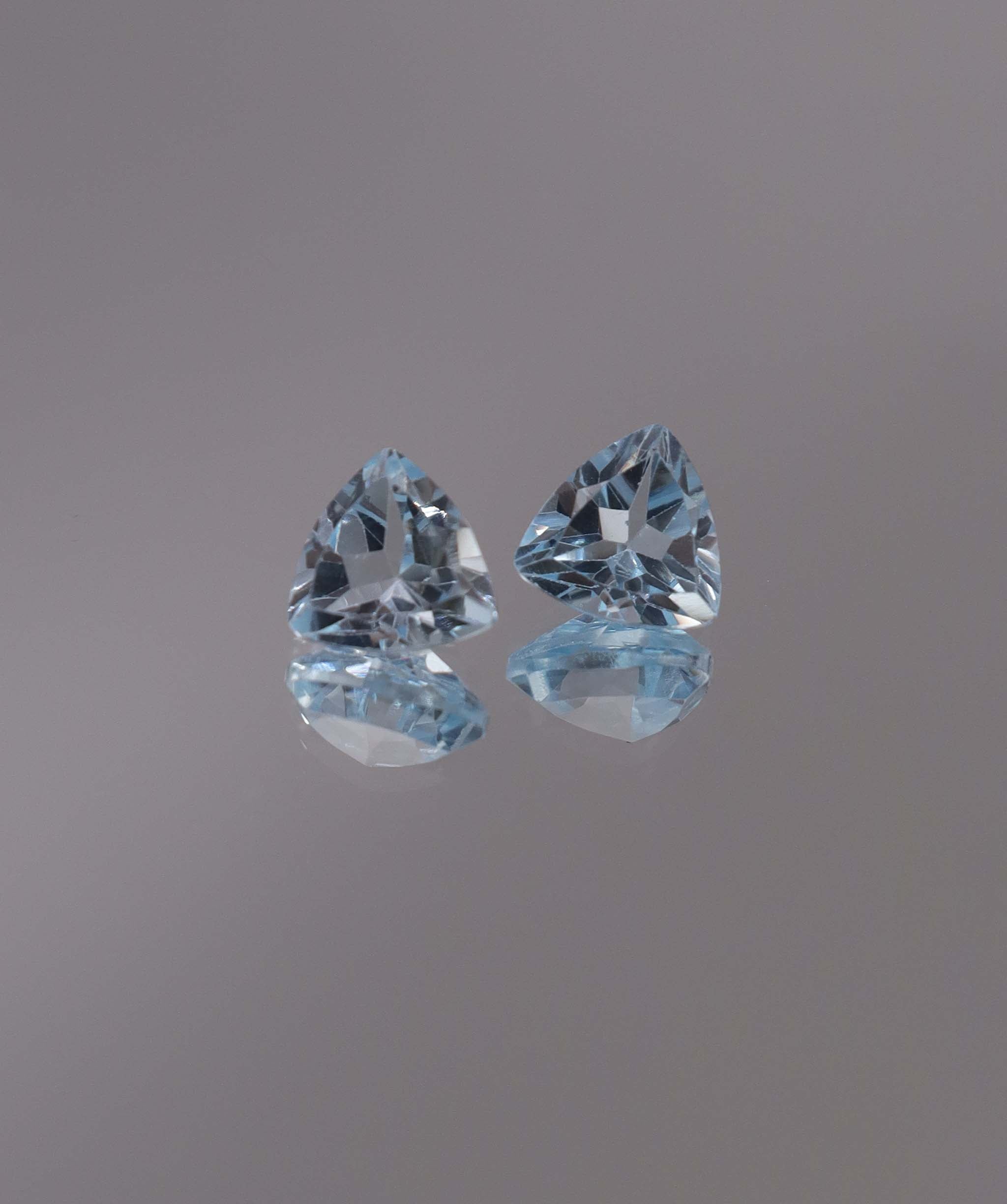 Luxury Promise 2.76ct Sky Blue Topaz Trillion pair DXBCS1213