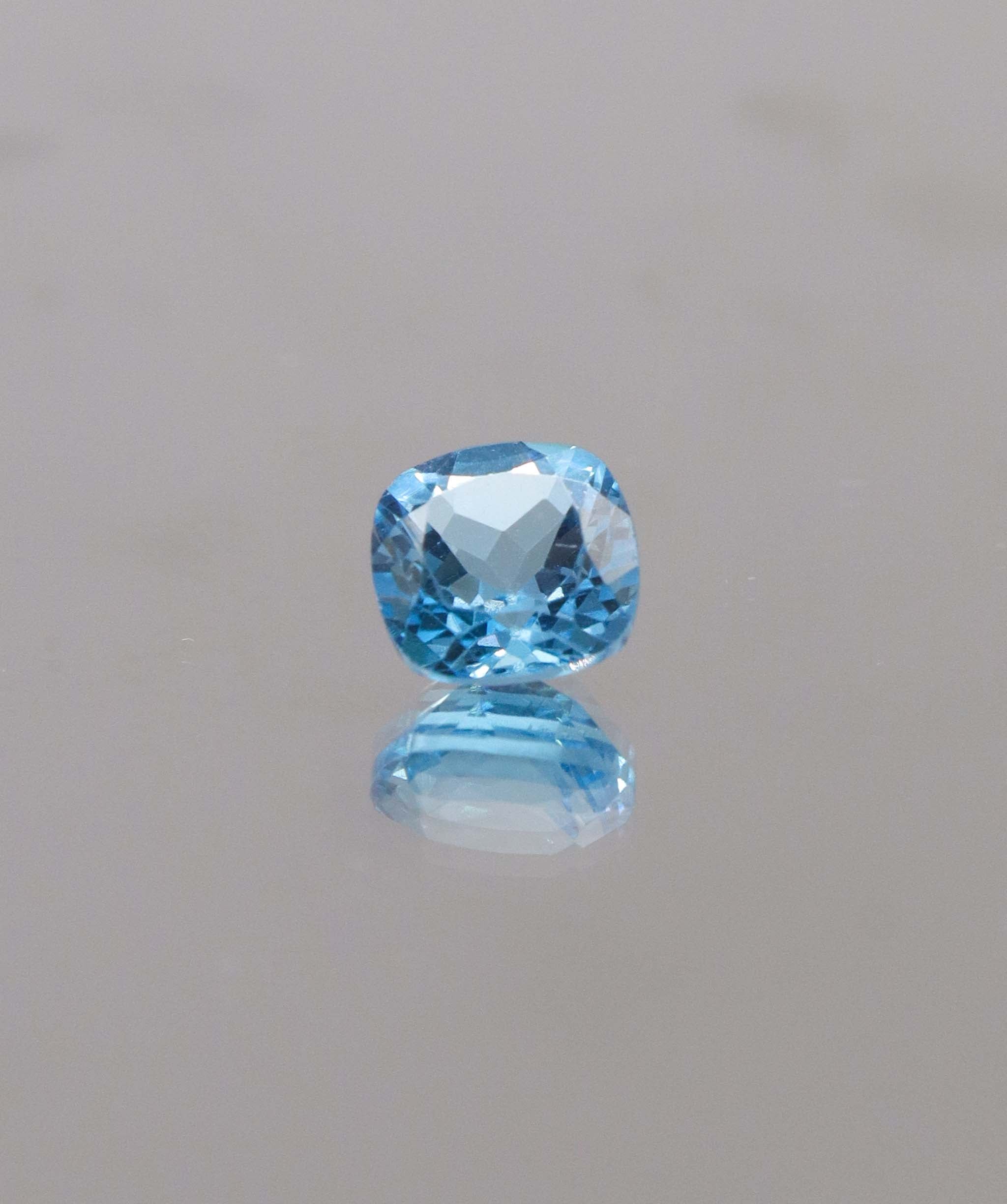 Luxury Promise 2.78 carat Swiss Topaz 5 DXBS5143