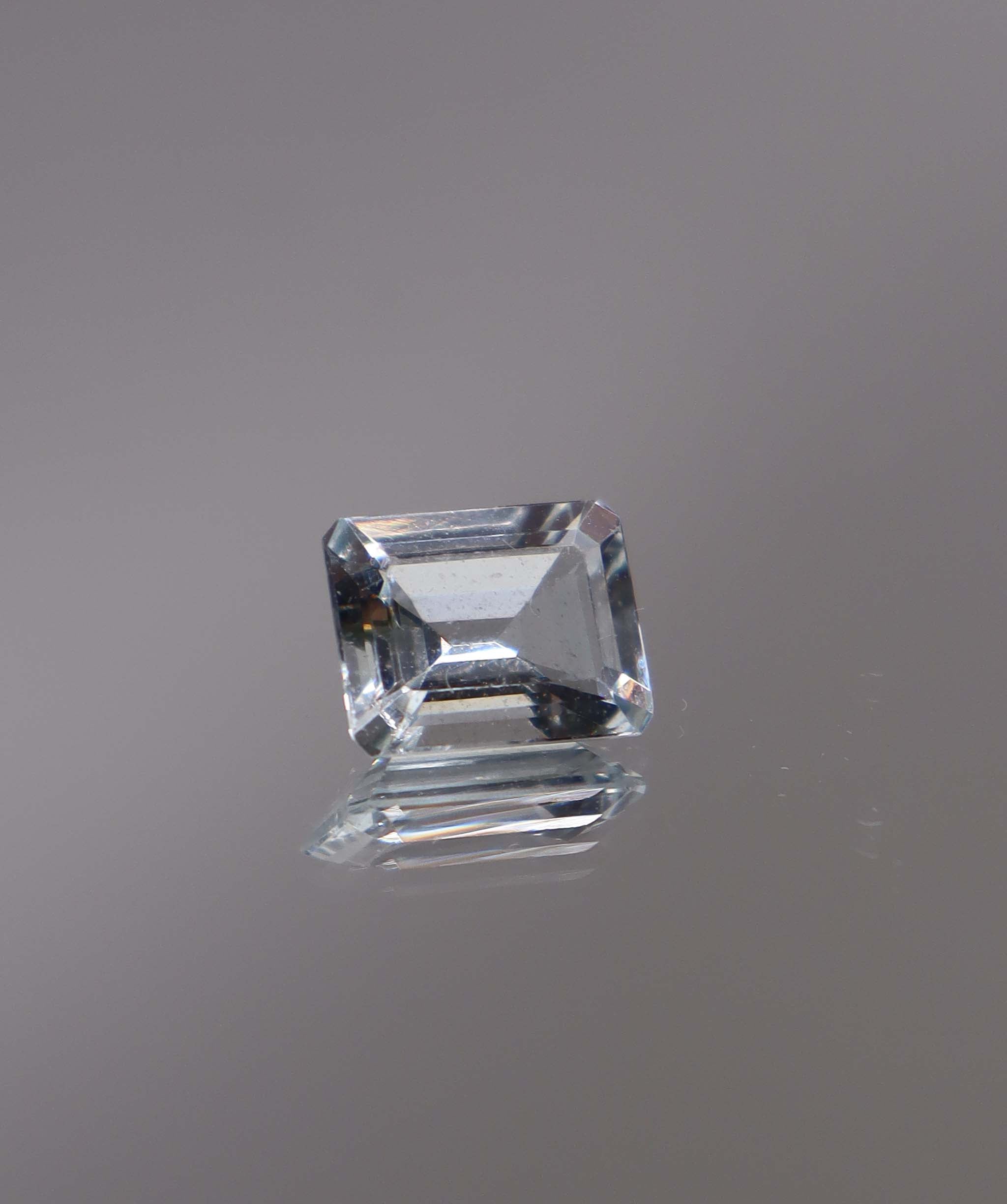 Luxury Promise 2.79ct Aquamarine Emerald DXBCS0083