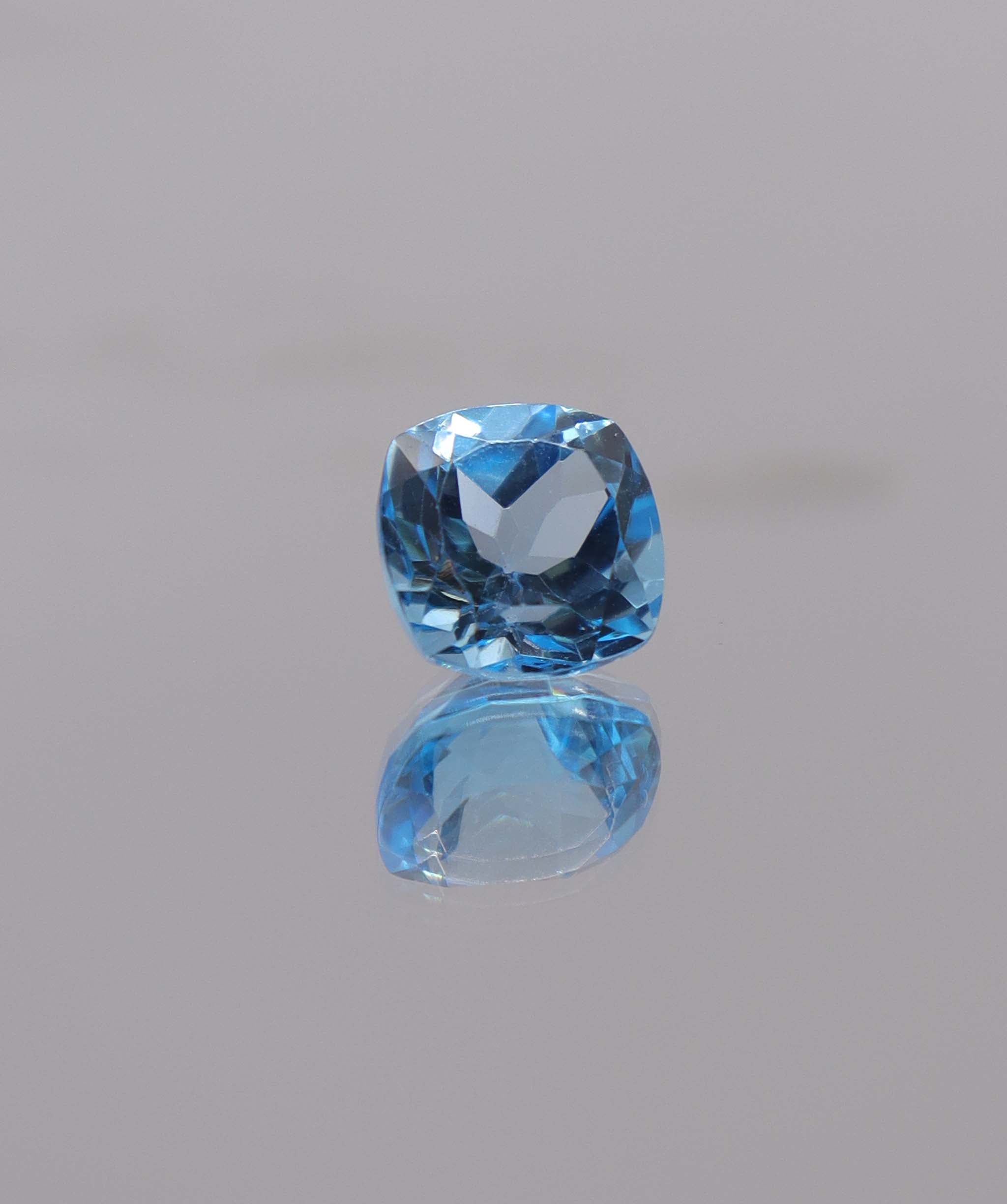 Luxury Promise 2.81ct Swiss Topaz 11 DXBS5149