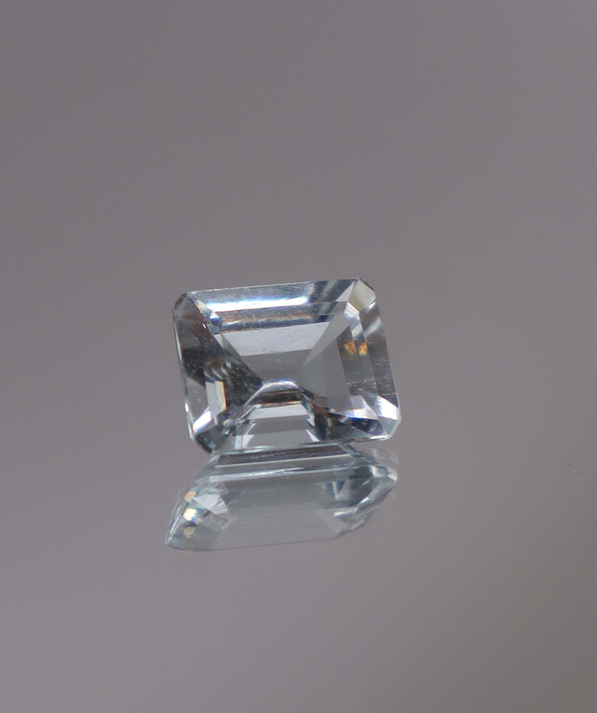 Luxury Promise 2.82ct Aquamarine Emerald DXBCS0096
