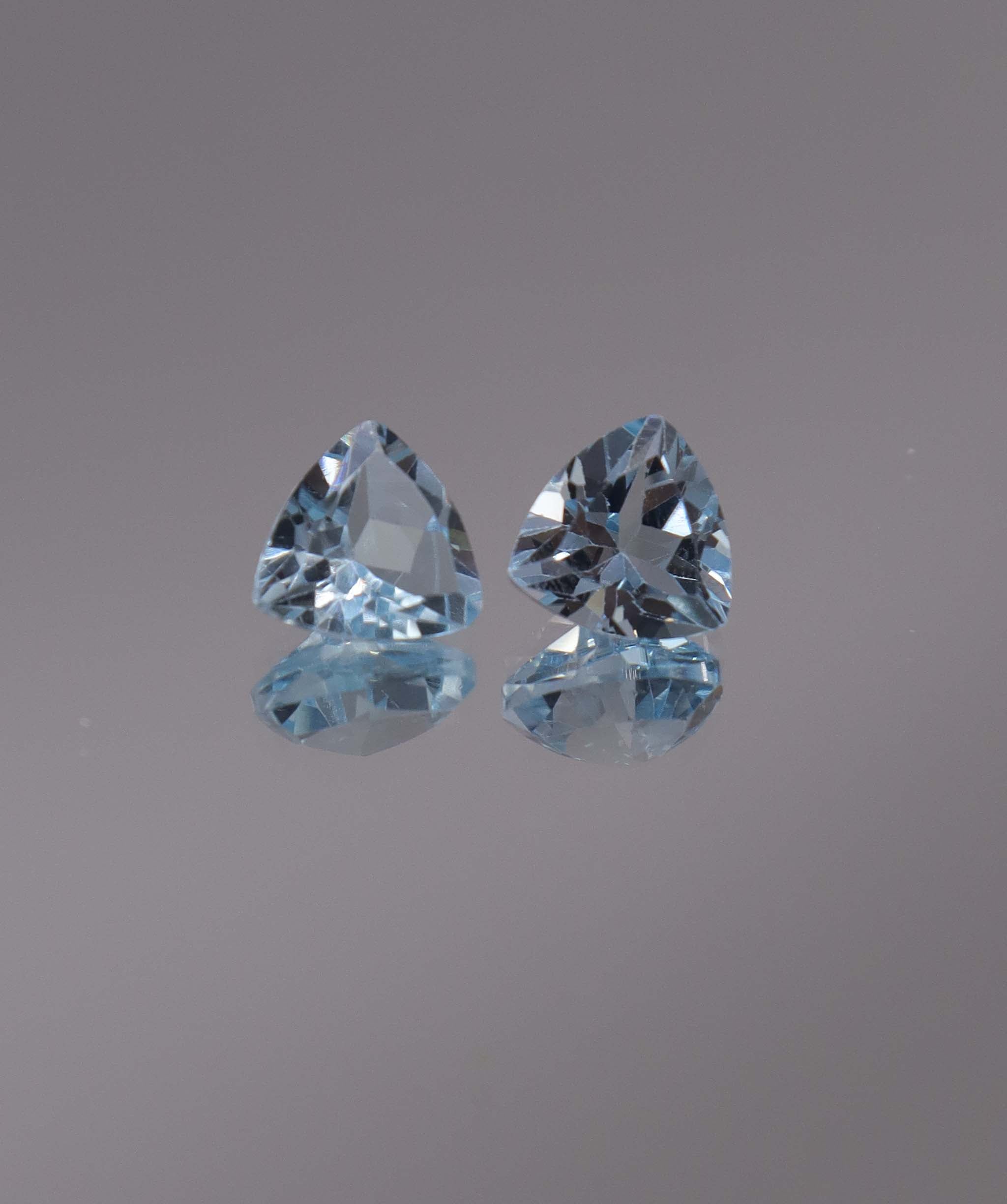 Luxury Promise 2.84ct Sky Blue Topaz Trillion pair DXBCS1209