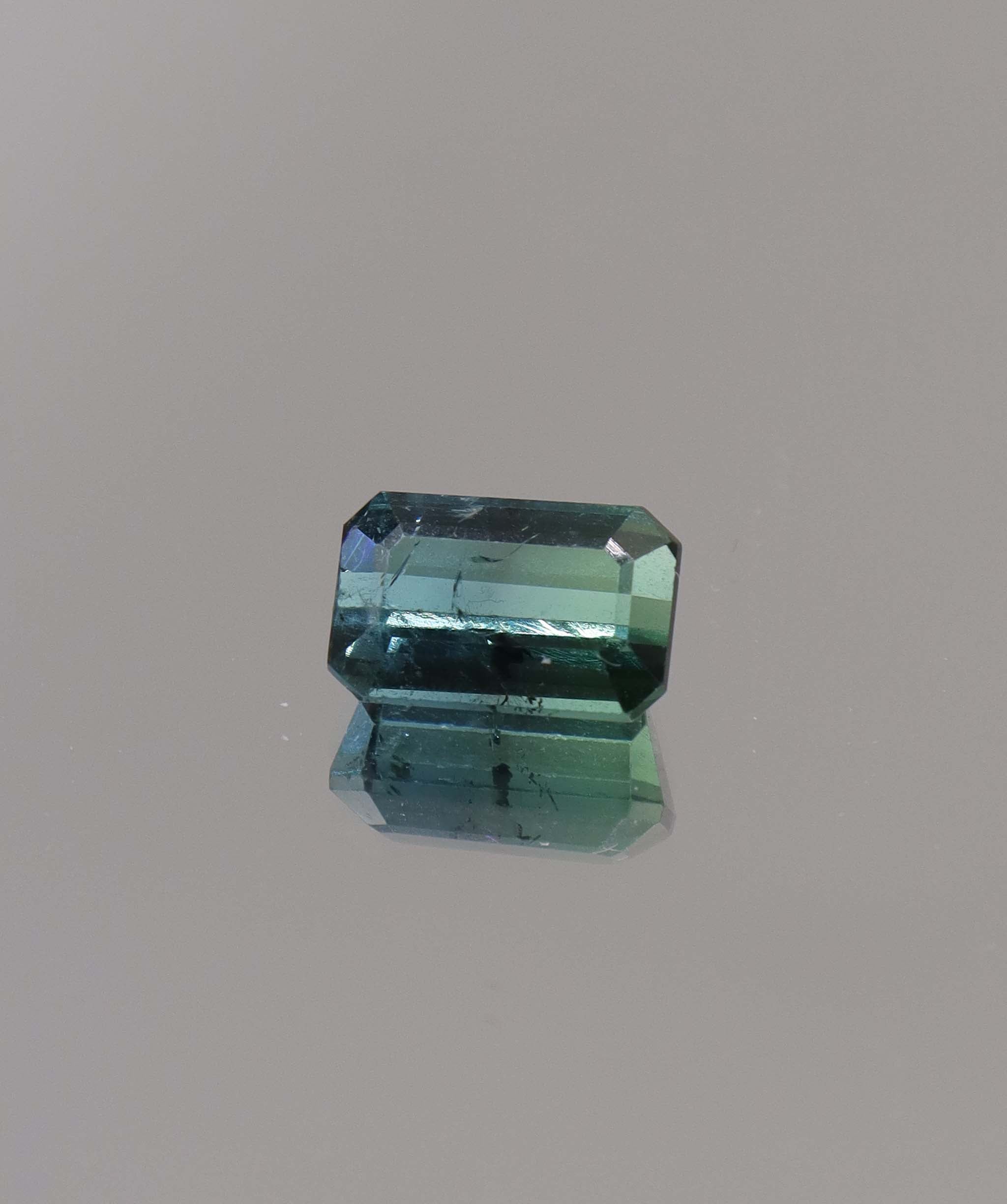 Luxury Promise 2.85ct Bi-color Tourmaline DXBCS1080