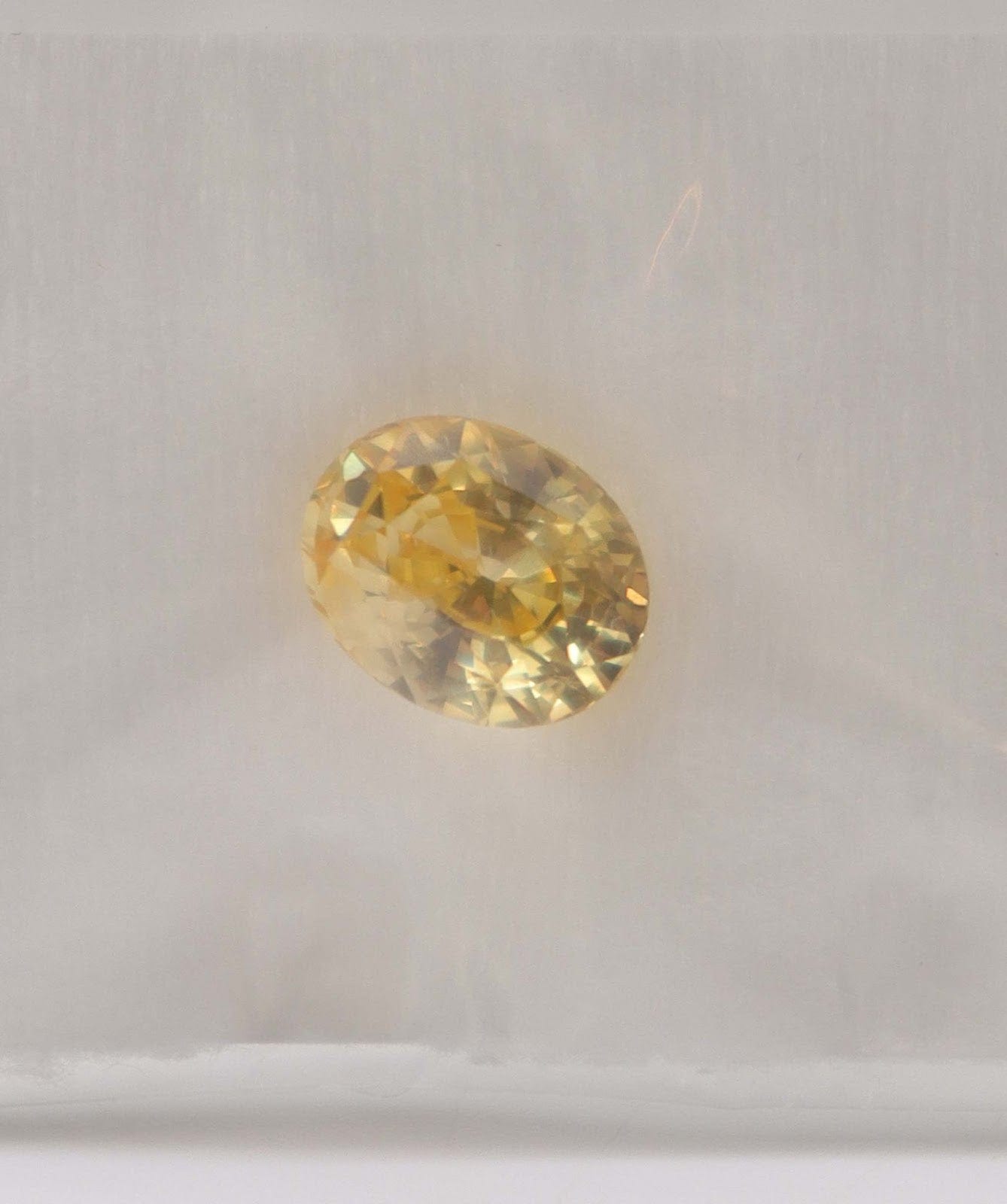 Luxury Promise 2.8CT NATURAL YELLOW SAPPHIRE MS 8285
