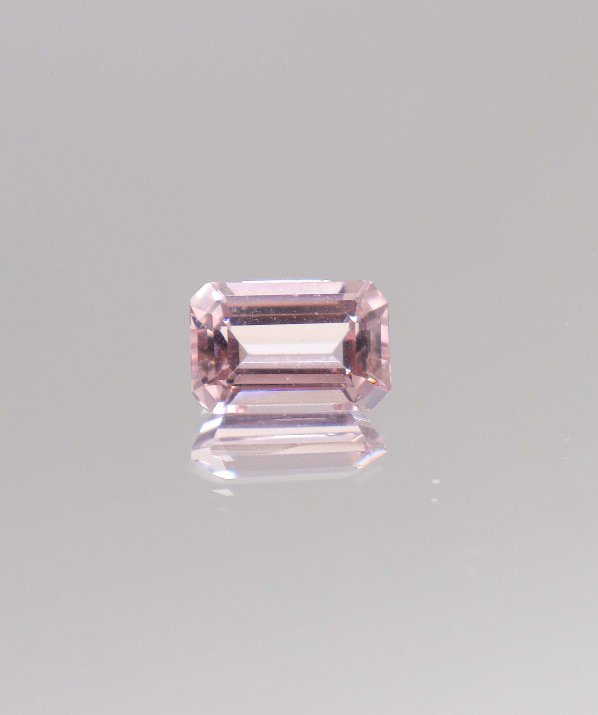 Luxury Promise 2.9ct morganite DXBCS2934