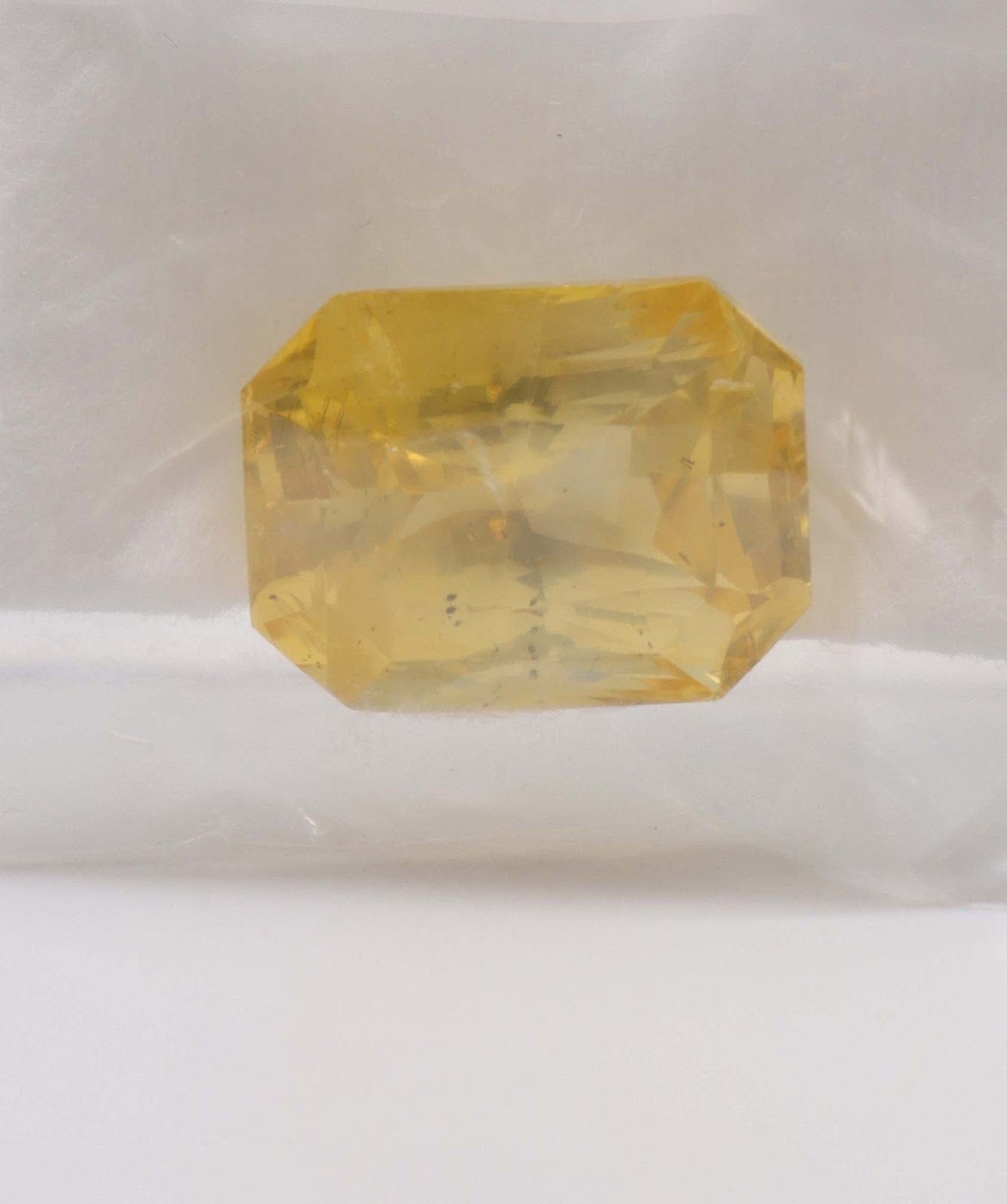 Luxury Promise 25.07CT NATURAL YELLOW SAPPHIRE MS 8775