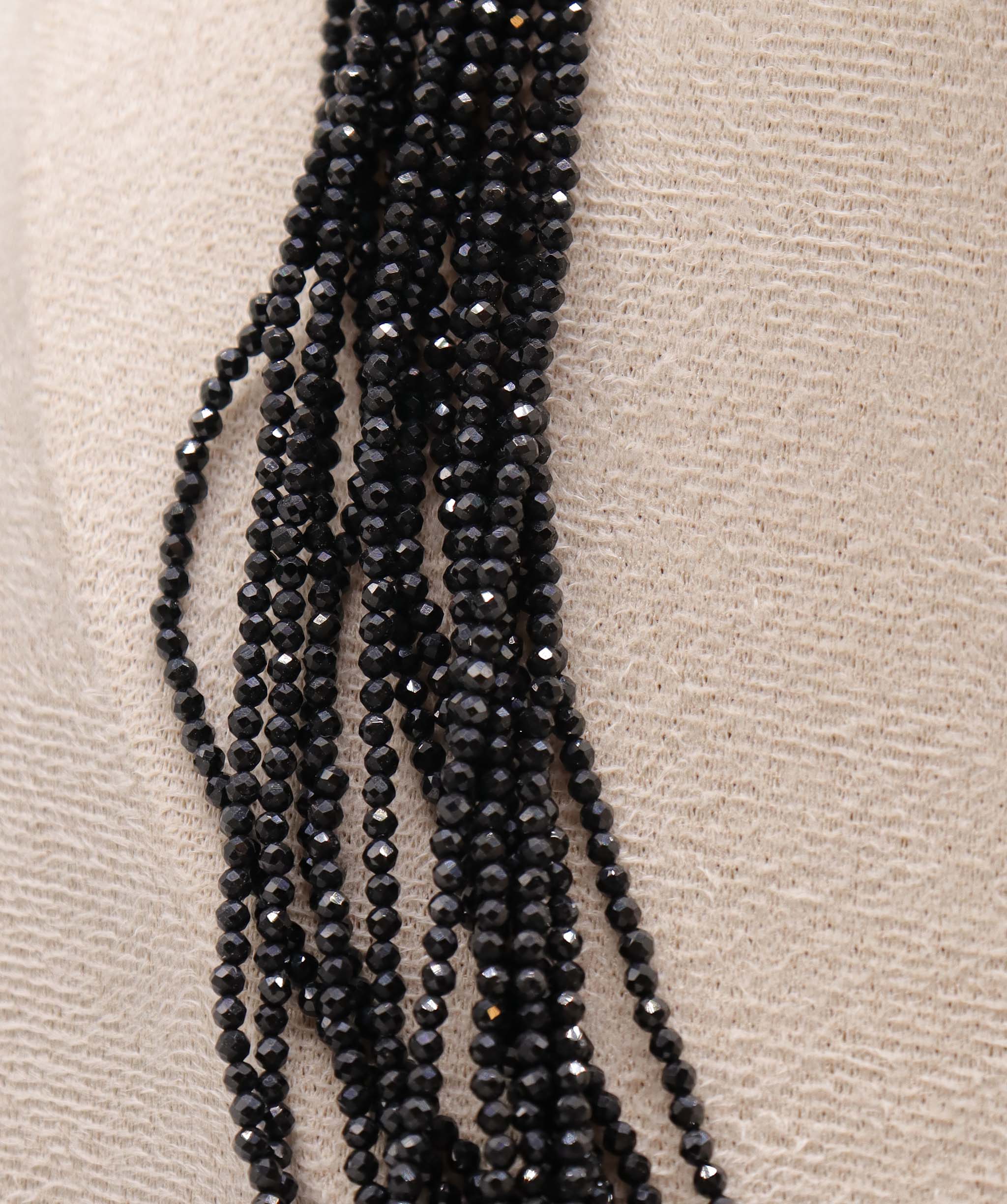 Luxury Promise 250cts Black Spinel Necklace DXBCS2216