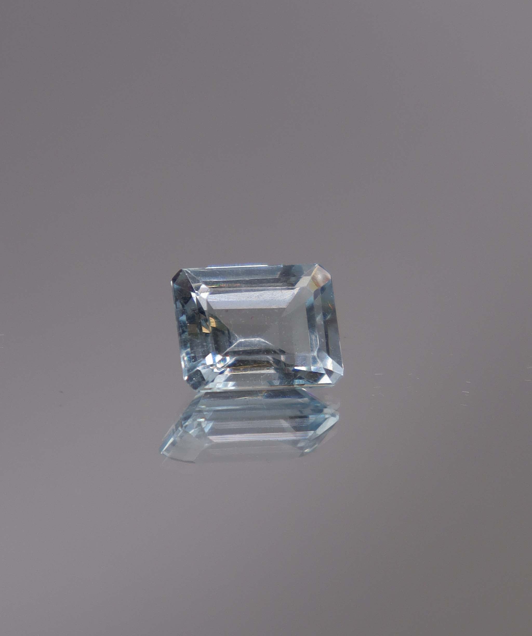 Luxury Promise 3.01ct Aquamarine Emerald DXBCS0090