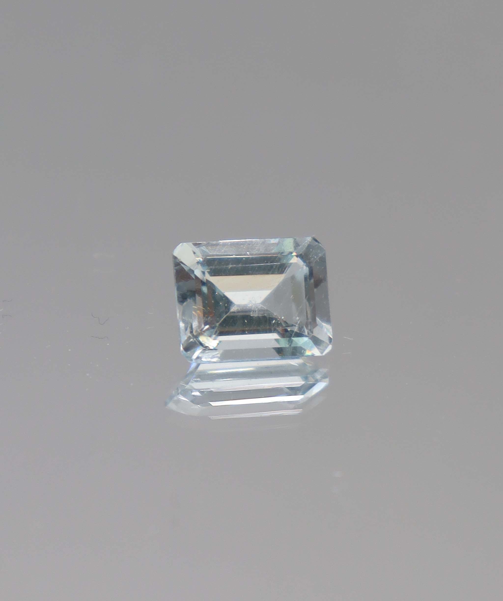 Luxury Promise 3.02ct Aquamarine Emerald cut DXBCS4458