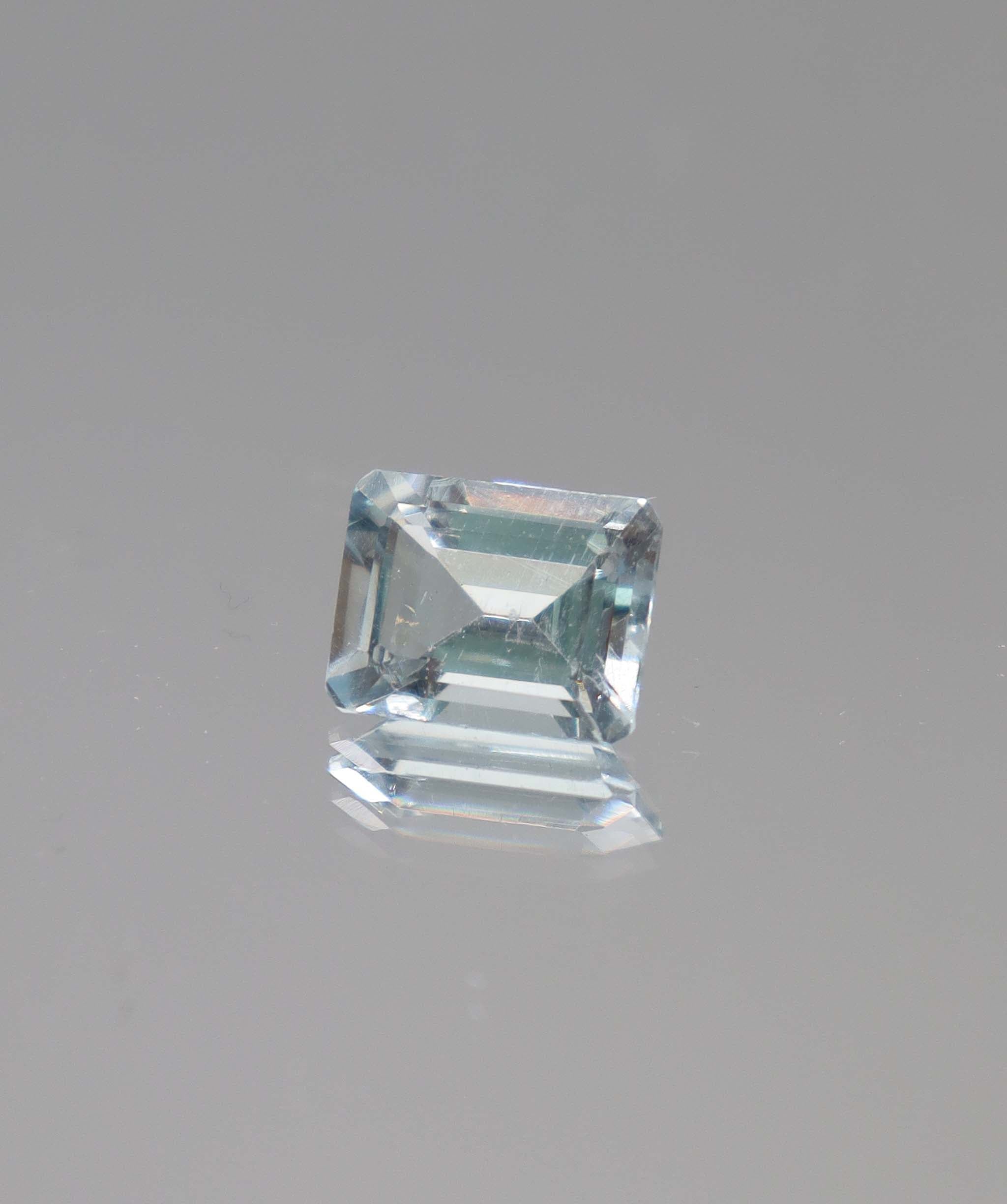 Luxury Promise 3.02ct Aquamarine Emerald cut DXBCS4458