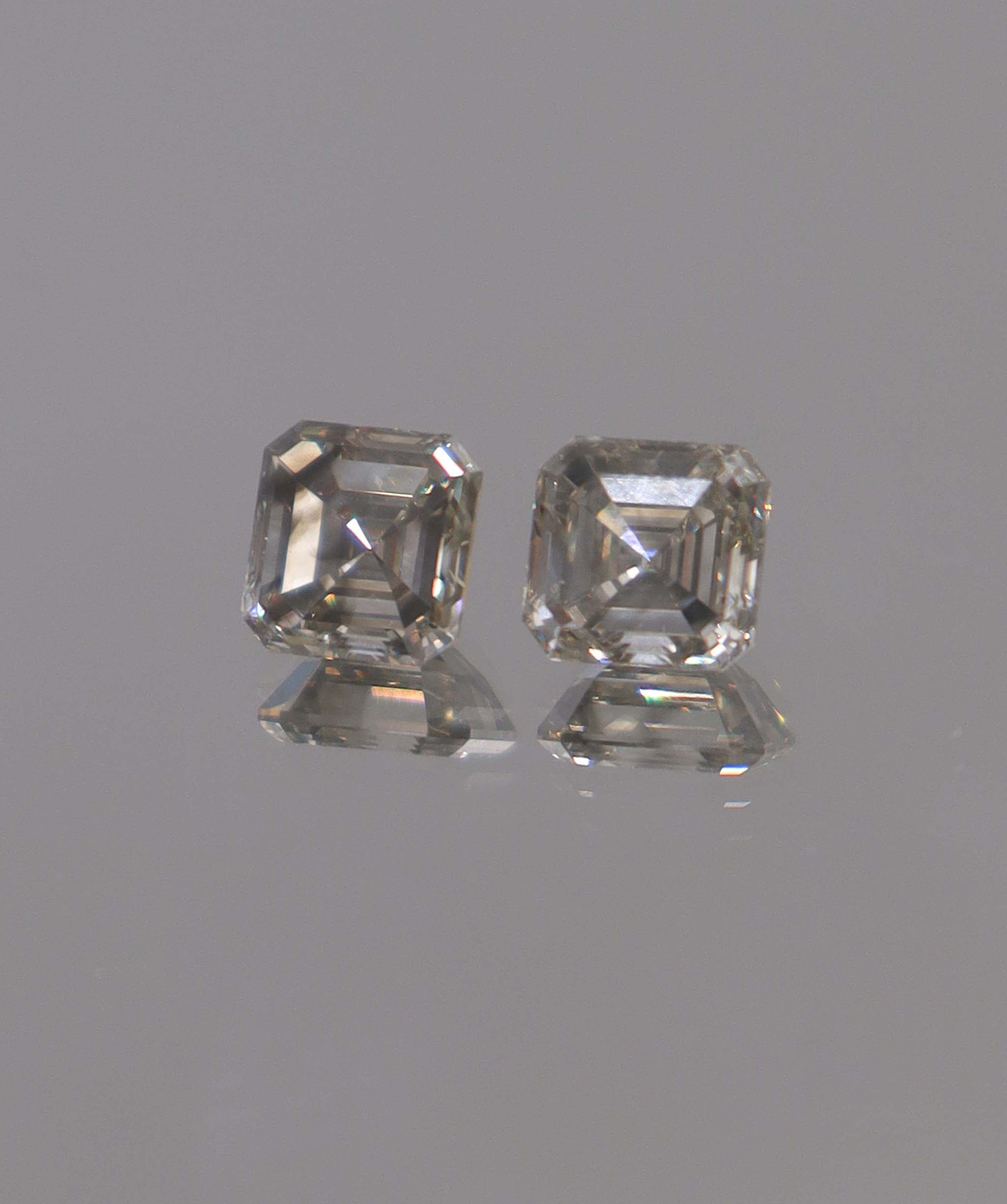 Luxury Promise 3.05CT GREY ASHER PAIR OF DIAMONDS DXBN0494