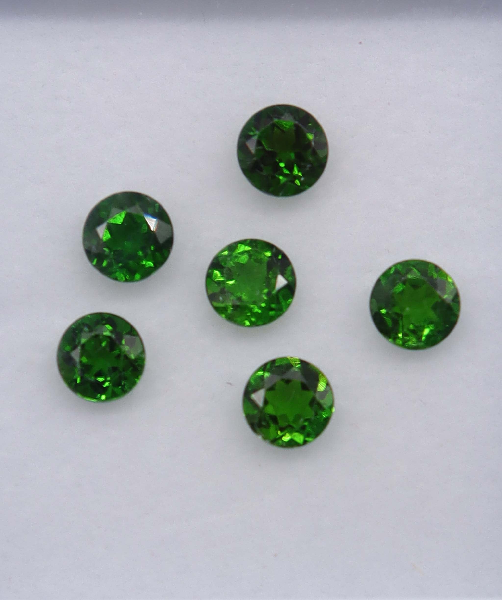 Luxury Promise 3.10ct Chrome Diopside Round 6pcs DXBCS3238