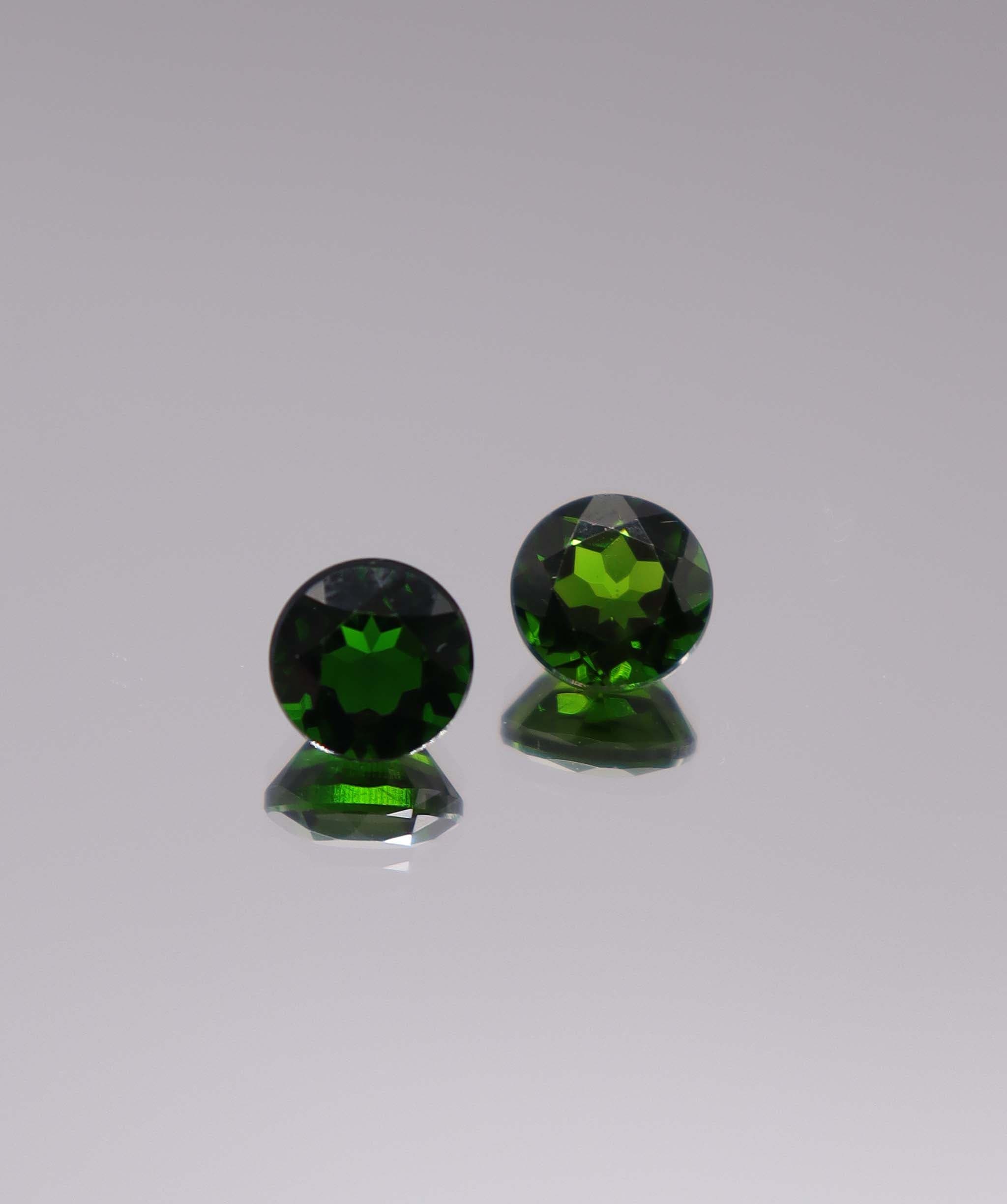 Luxury Promise 3.26ct Chrome Diopside Round pair DXBCS3222