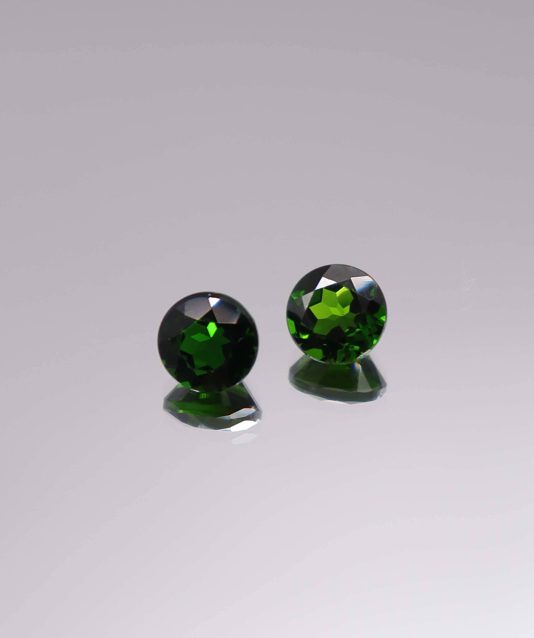 Luxury Promise 3.26ct Chrome Diopside Round pair DXBCS3222