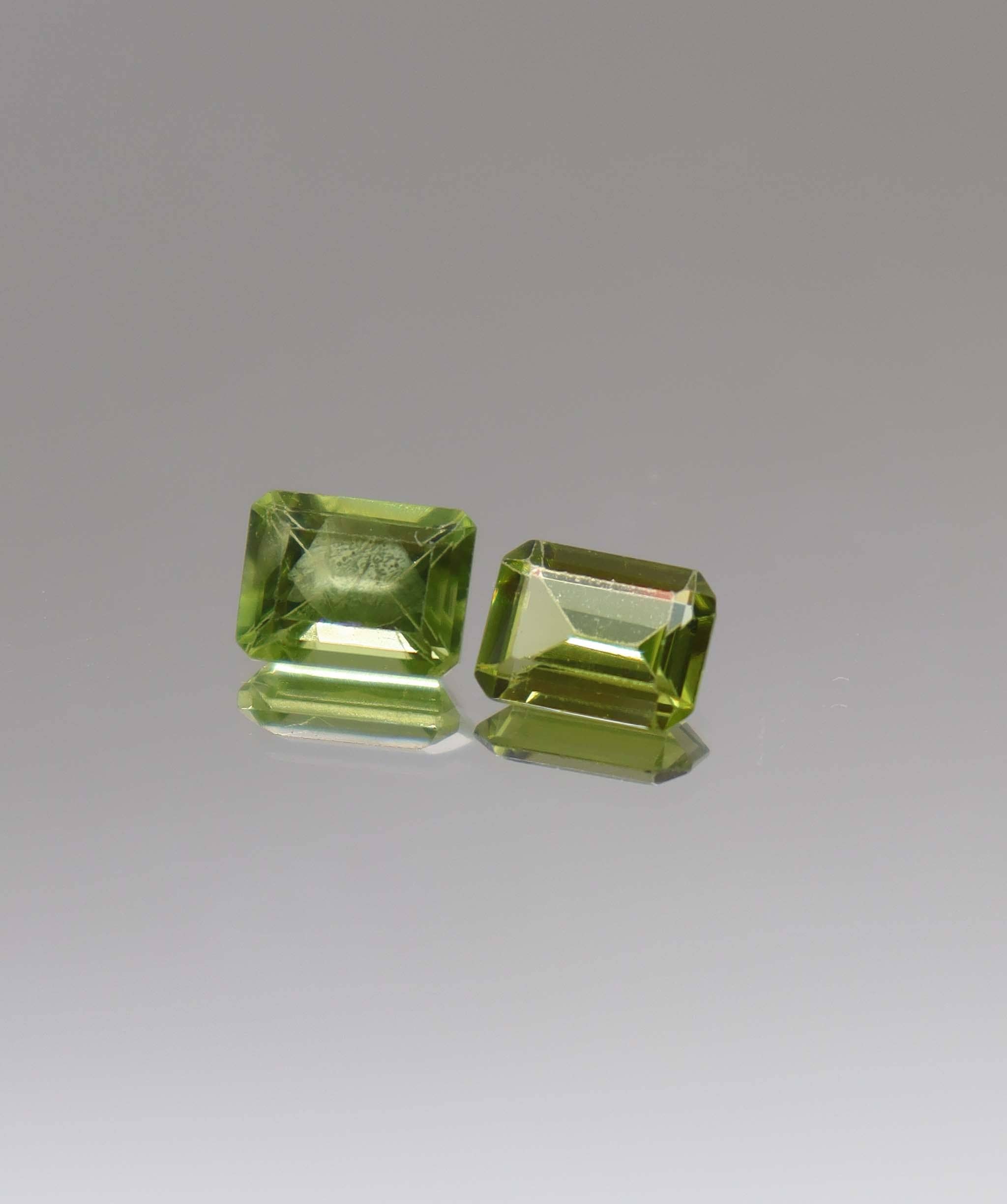 Luxury Promise 3.30ct Peridot Emerald pair DXBCS2276