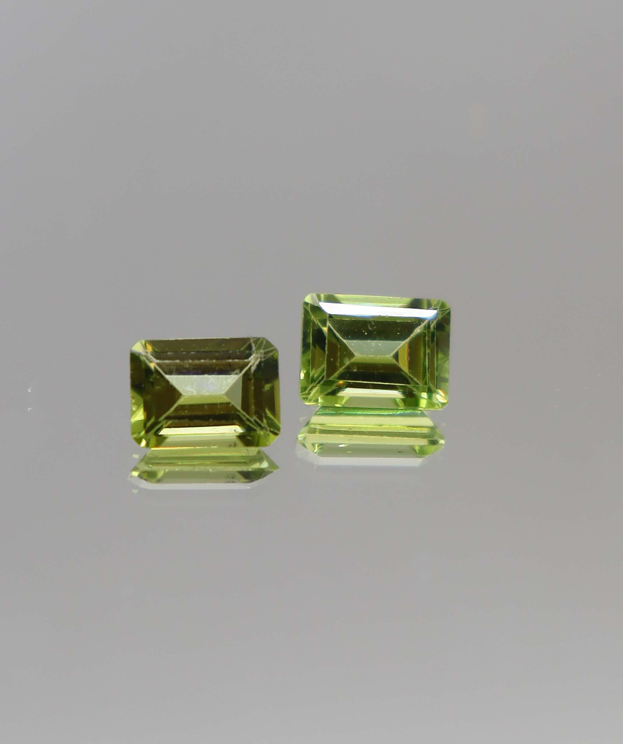 Luxury Promise 3.32ct Peridot Emerald pair DXBCS2283