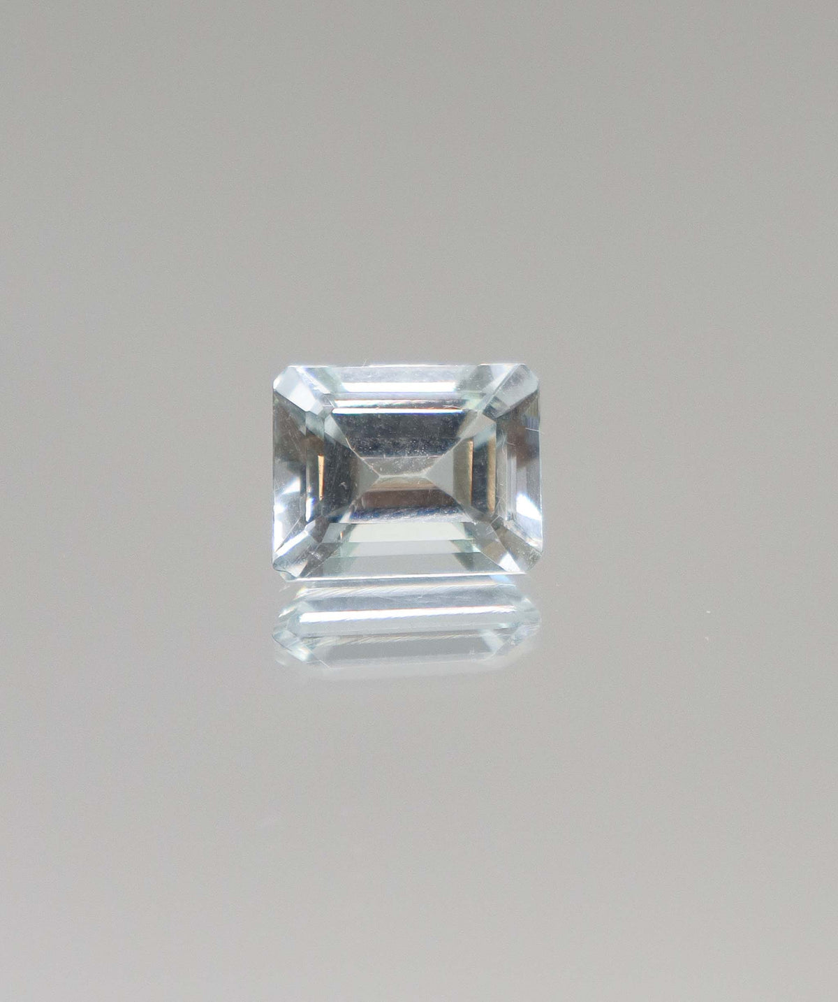 Luxury Promise 3.33ct Aquamarine Emerald DXBS6627