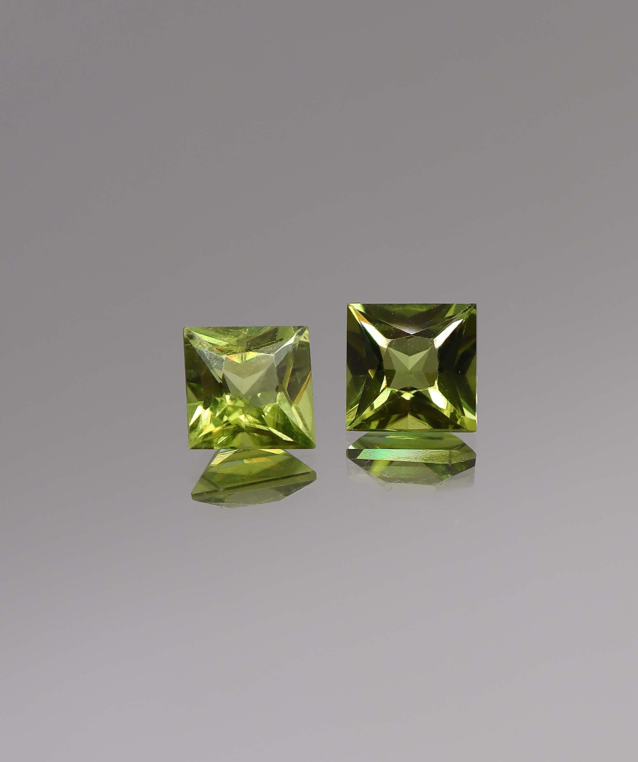 Luxury Promise 3.40ct Peridot PAIR Princess DXBCS0070