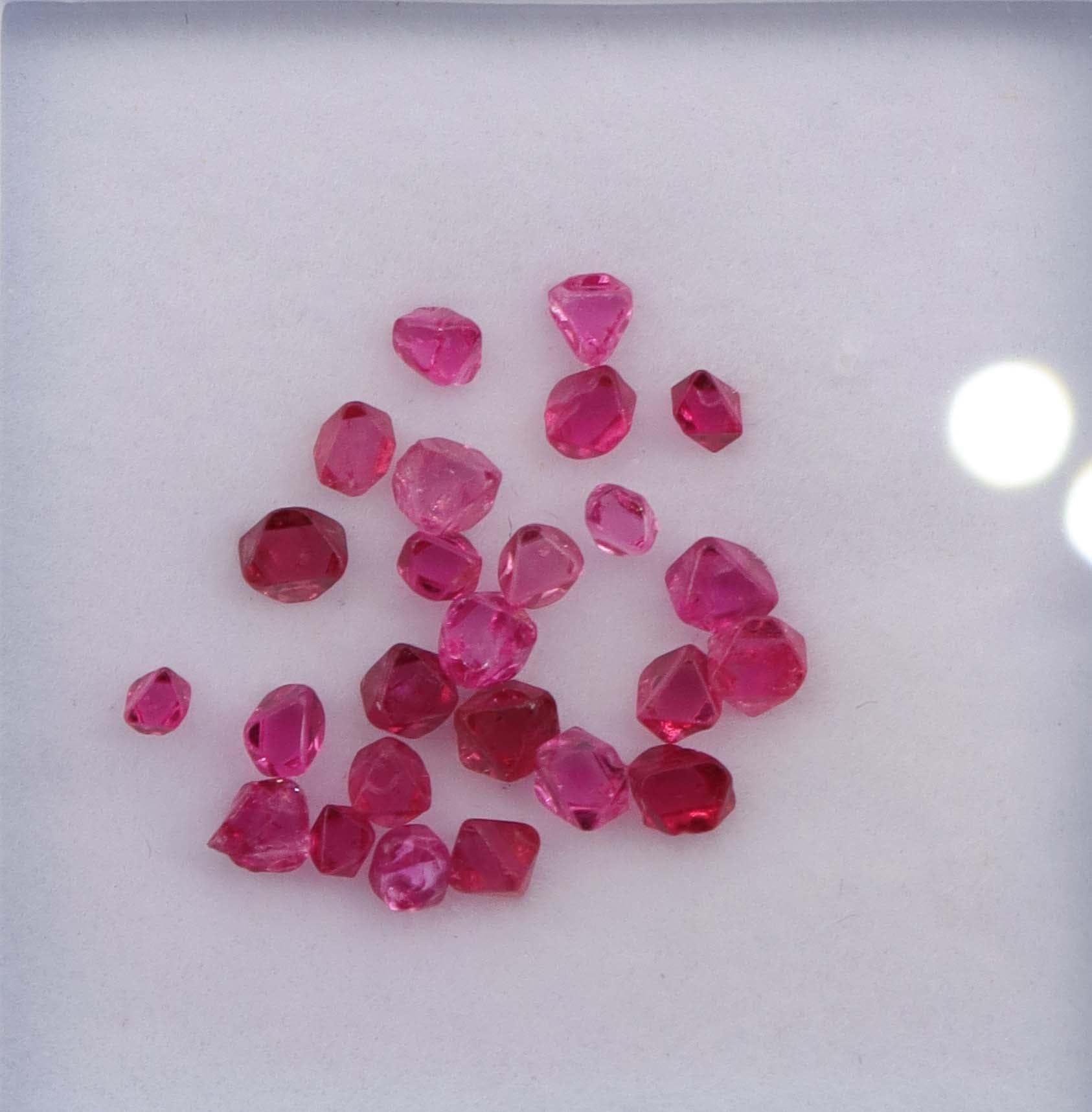 Luxury Promise 3.42ct Jedi Neon Pink Spinel Rough Crystals (25pcs) DXBCS2196
