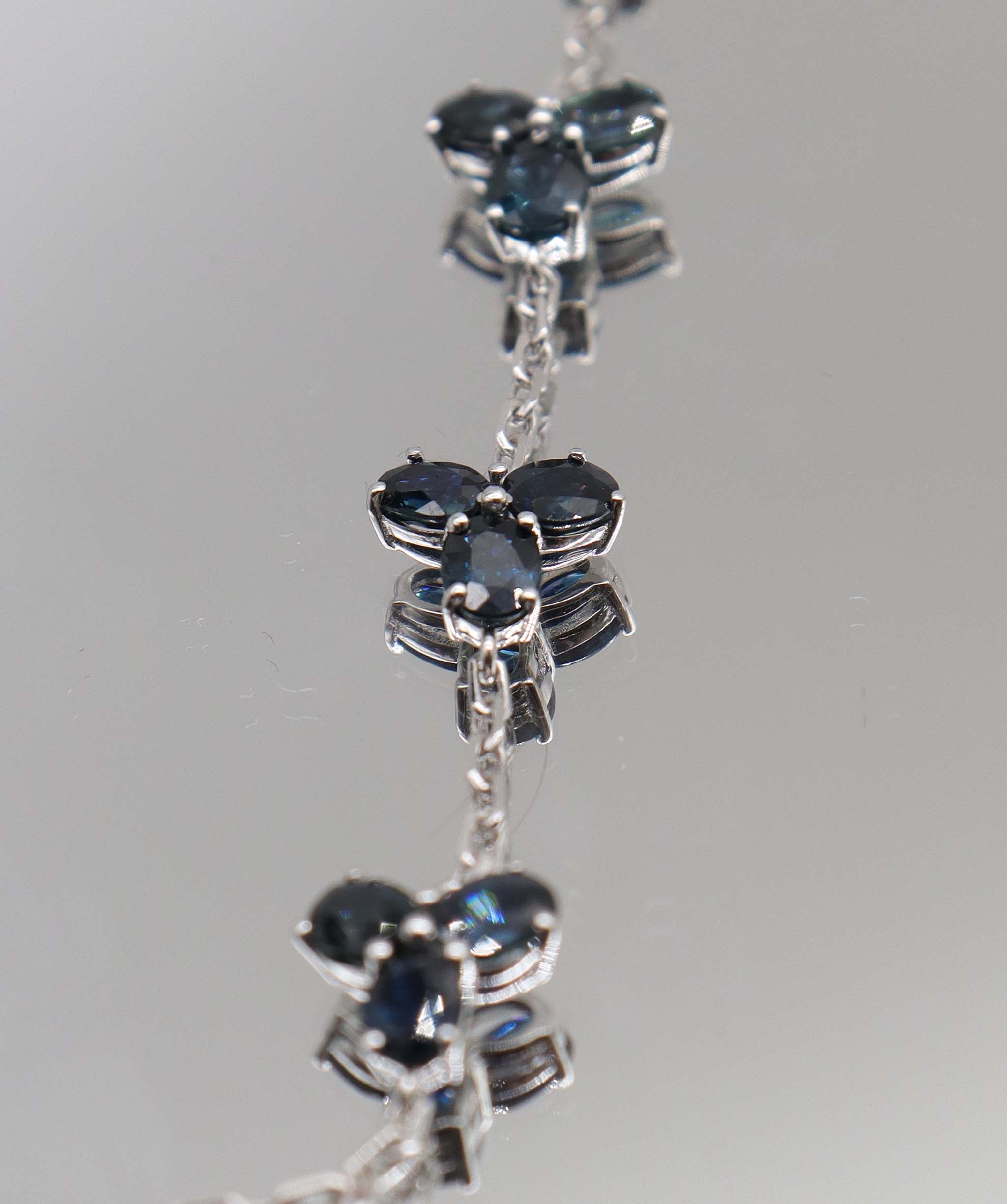 Luxury Promise 3.4ct Blue Sapphire WG Handchain DXBS5615