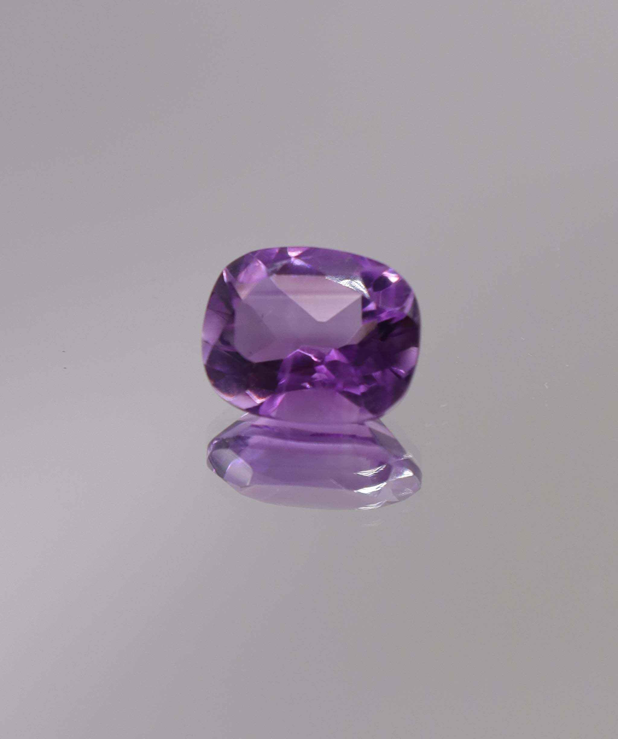 Luxury Promise 3.54ct Amethyst Long Cushion DXBCS1292