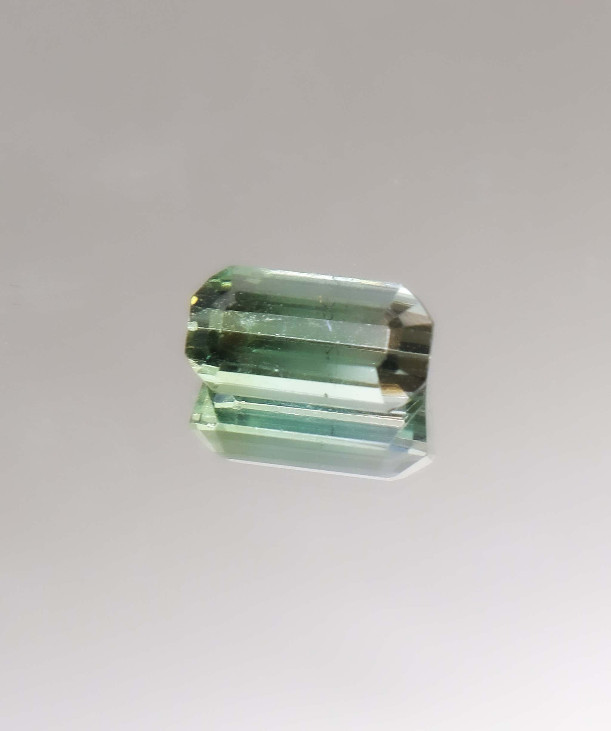 Luxury Promise 3.59ct Bi Color Tourmaline Afghan DXBCS0350