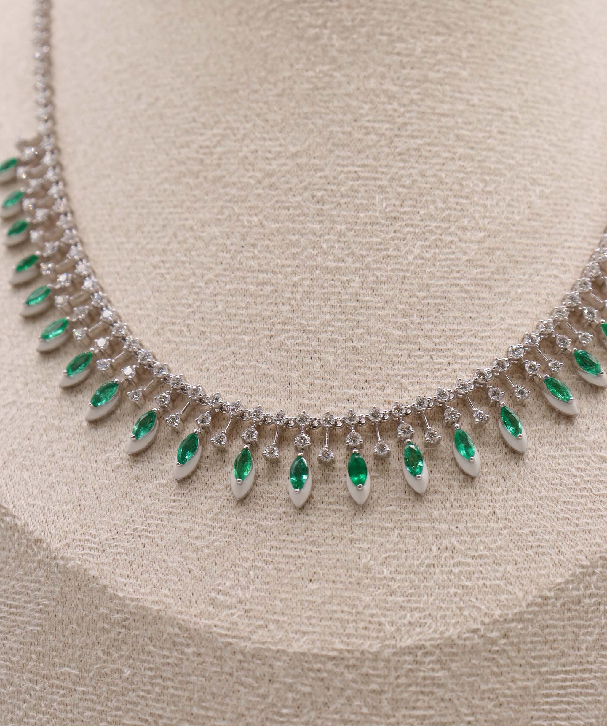 Luxury Promise 3.64CT PENDENT P-F47G