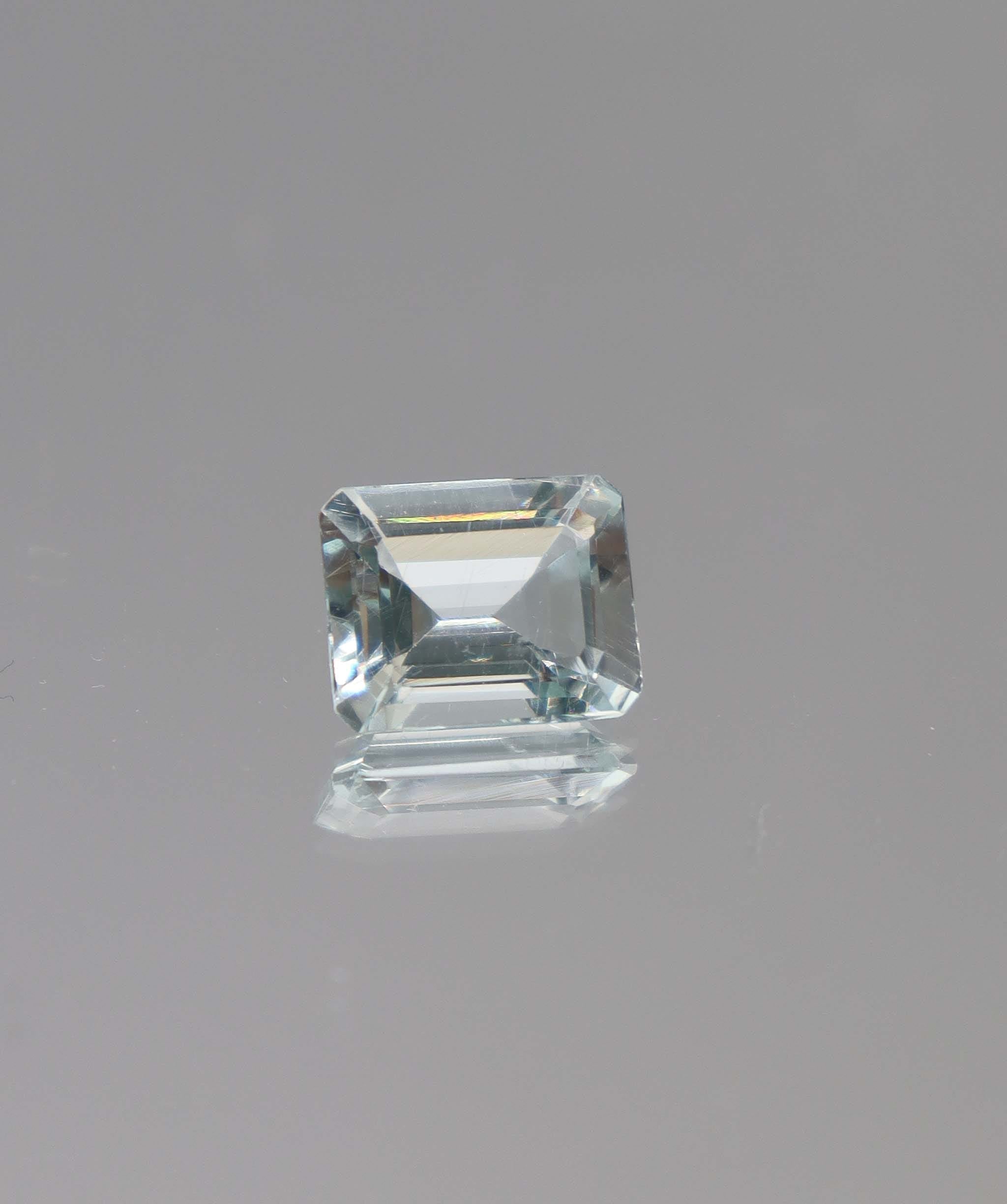 Luxury Promise 3.65ct Aquamarine Emerald cut DXBCS4461