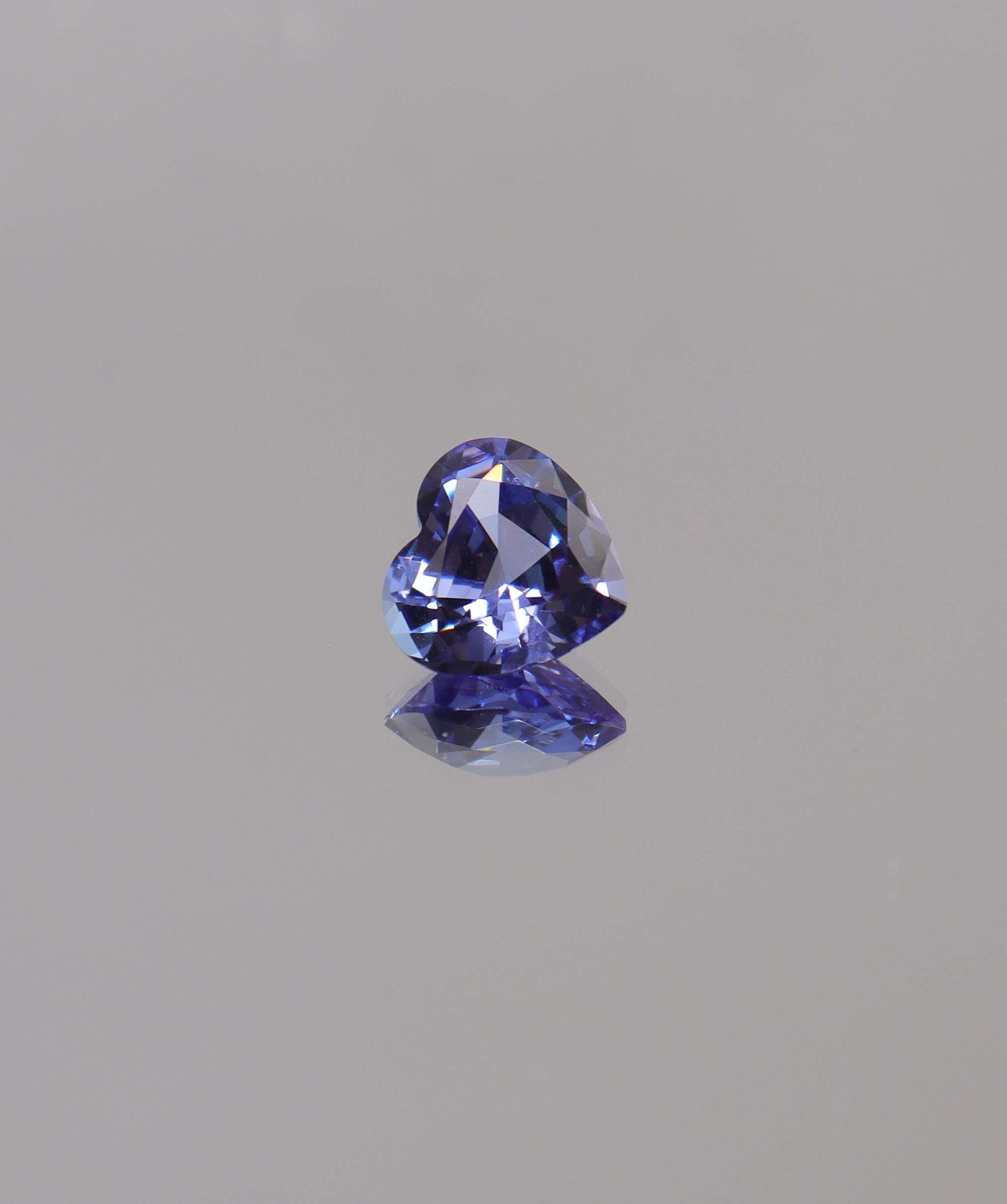 Luxury Promise 3.7ct Tanzanite blue heart DXBS5609