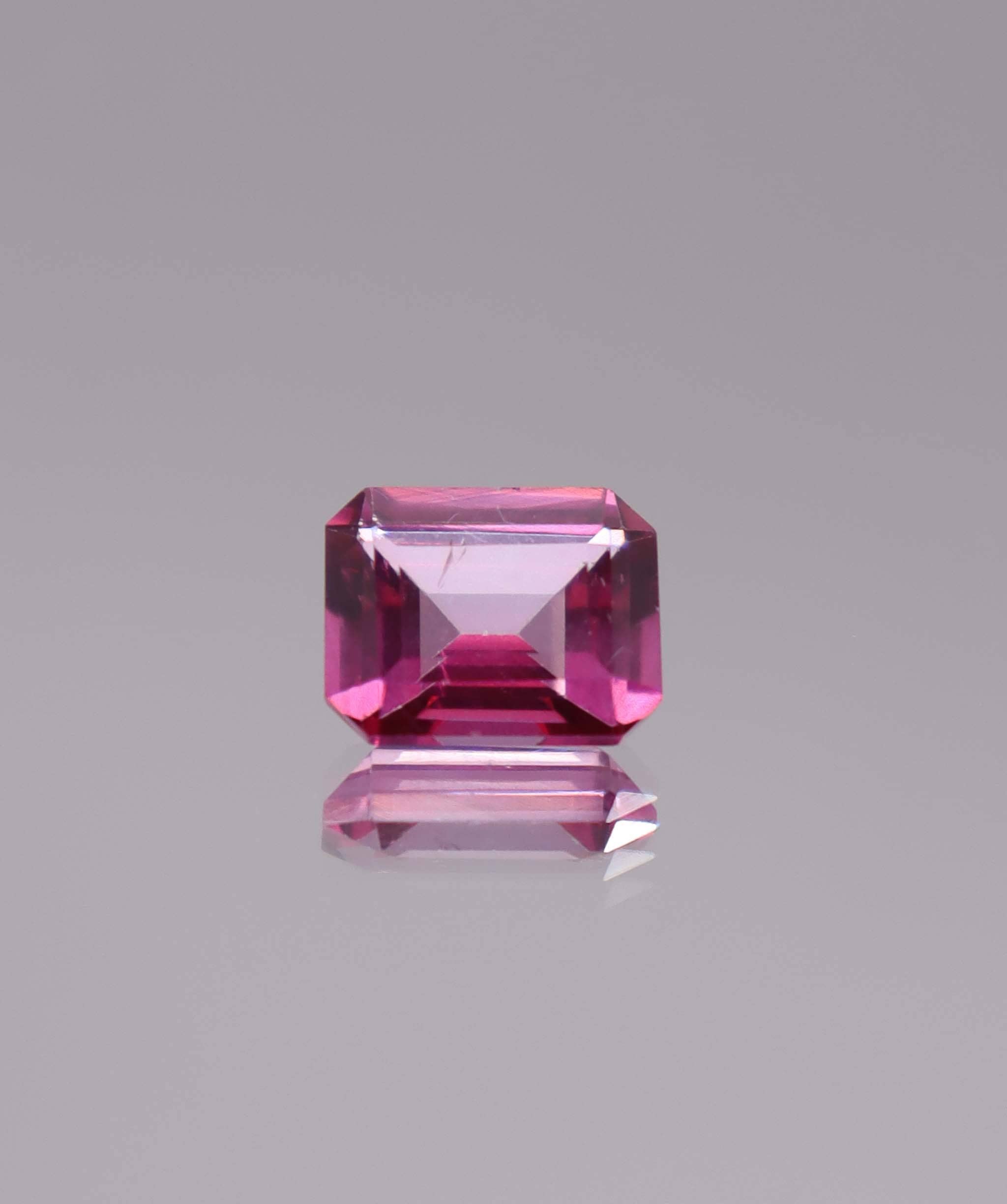 Luxury Promise 3.93ct Hot Pink Topaz Emerald DXBCS3277